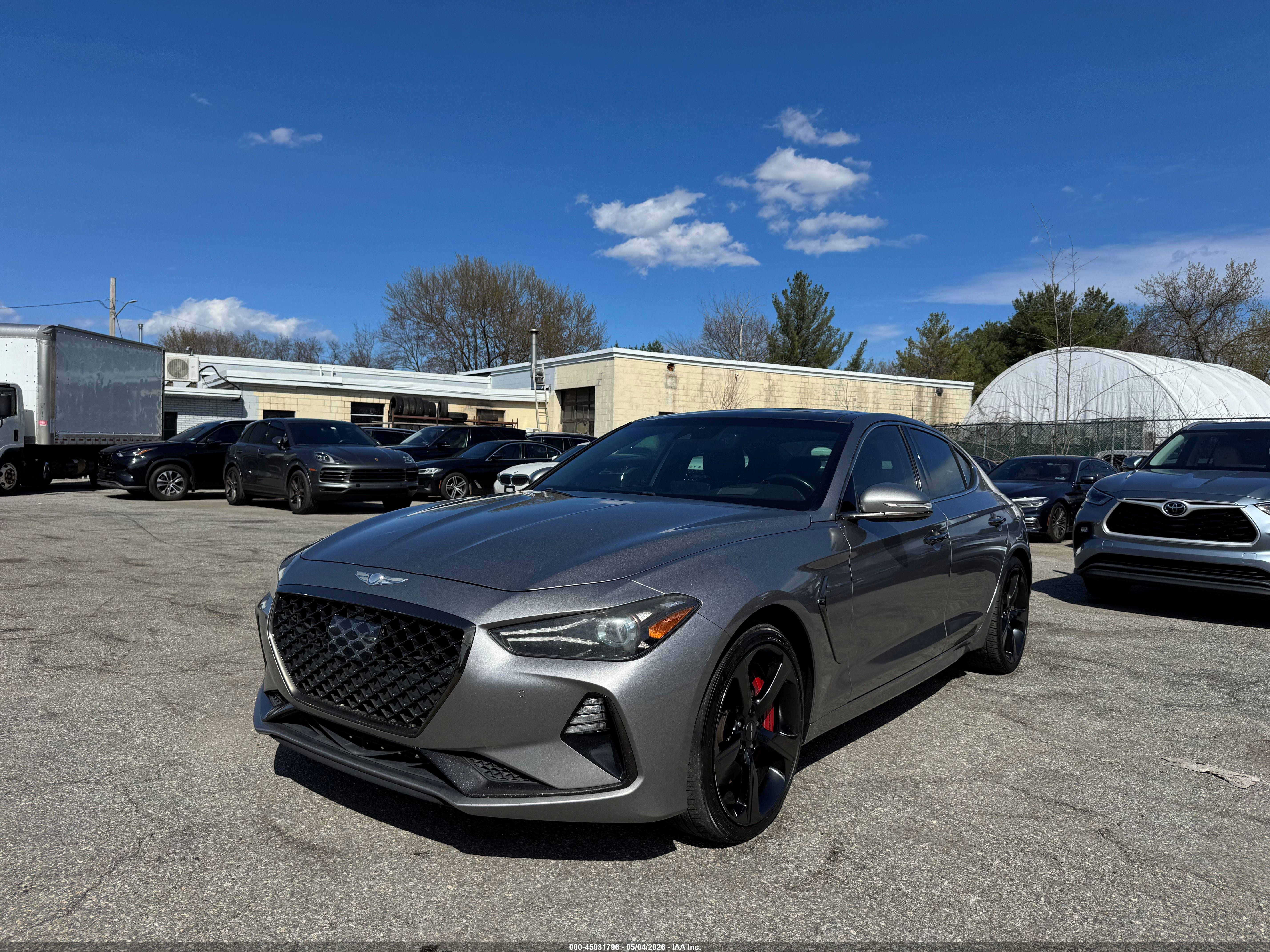 GENESIS G70 image 2