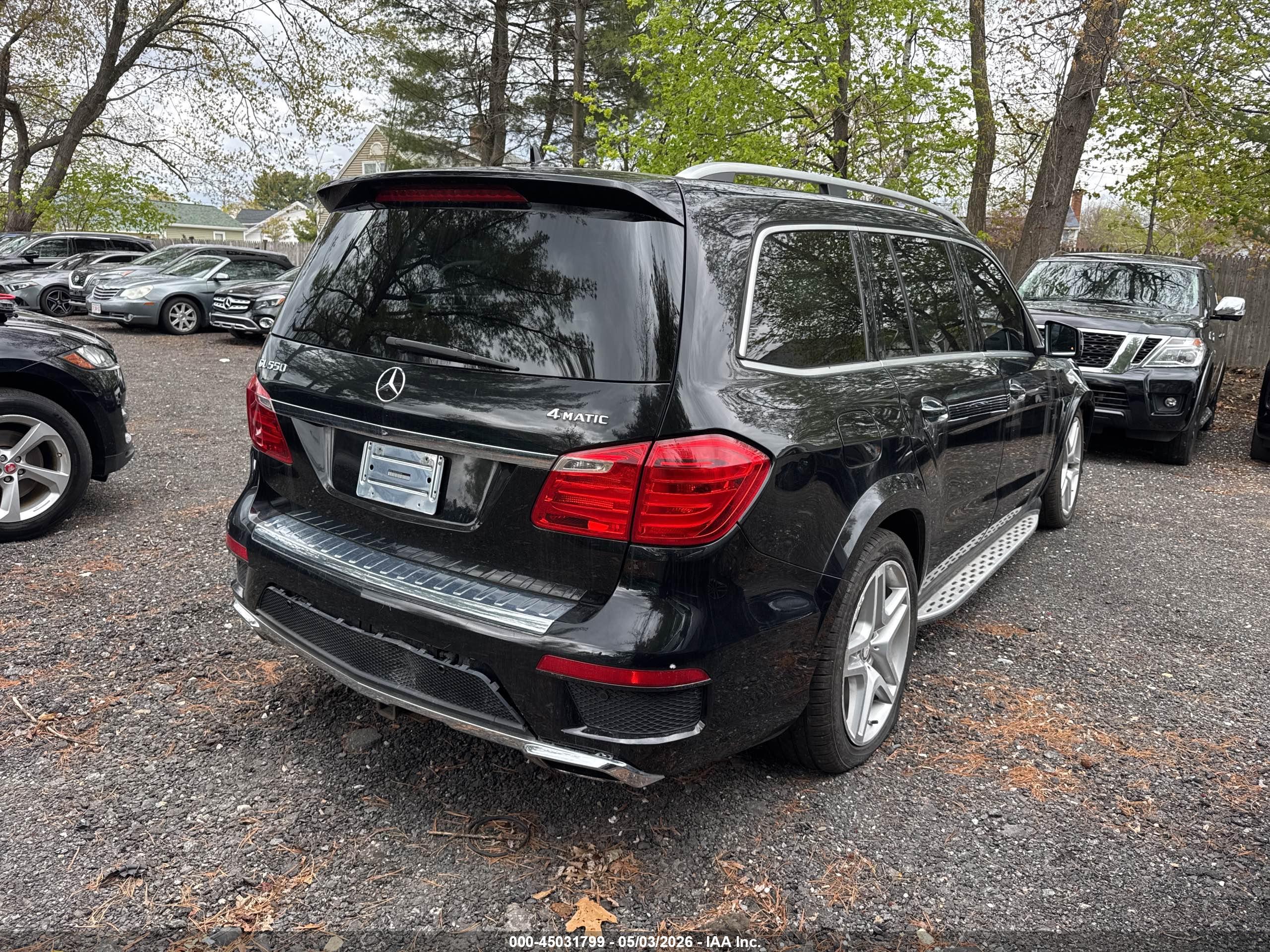 MERCEDES-BENZ GL image 4