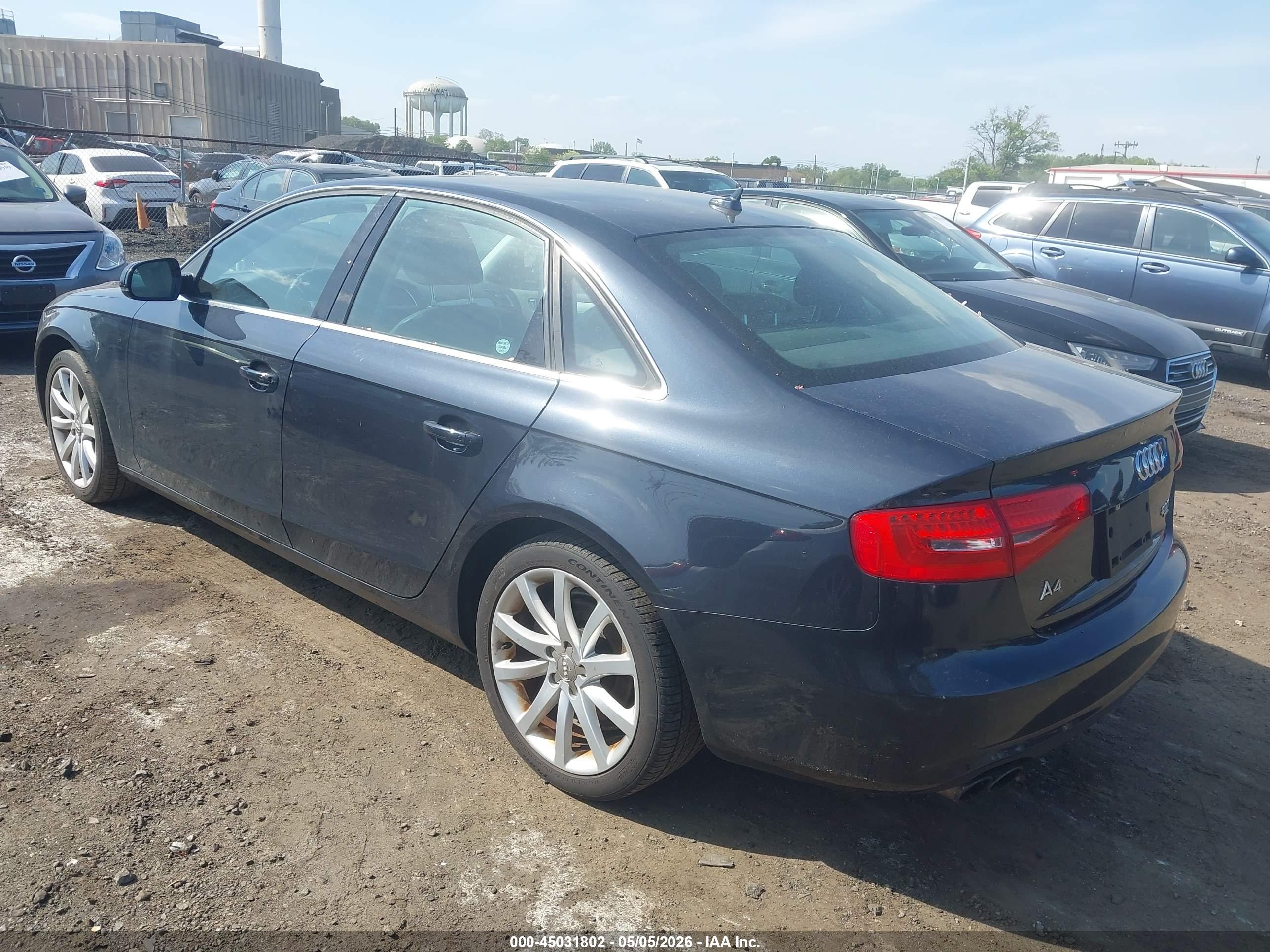 AUDI A4 image 3