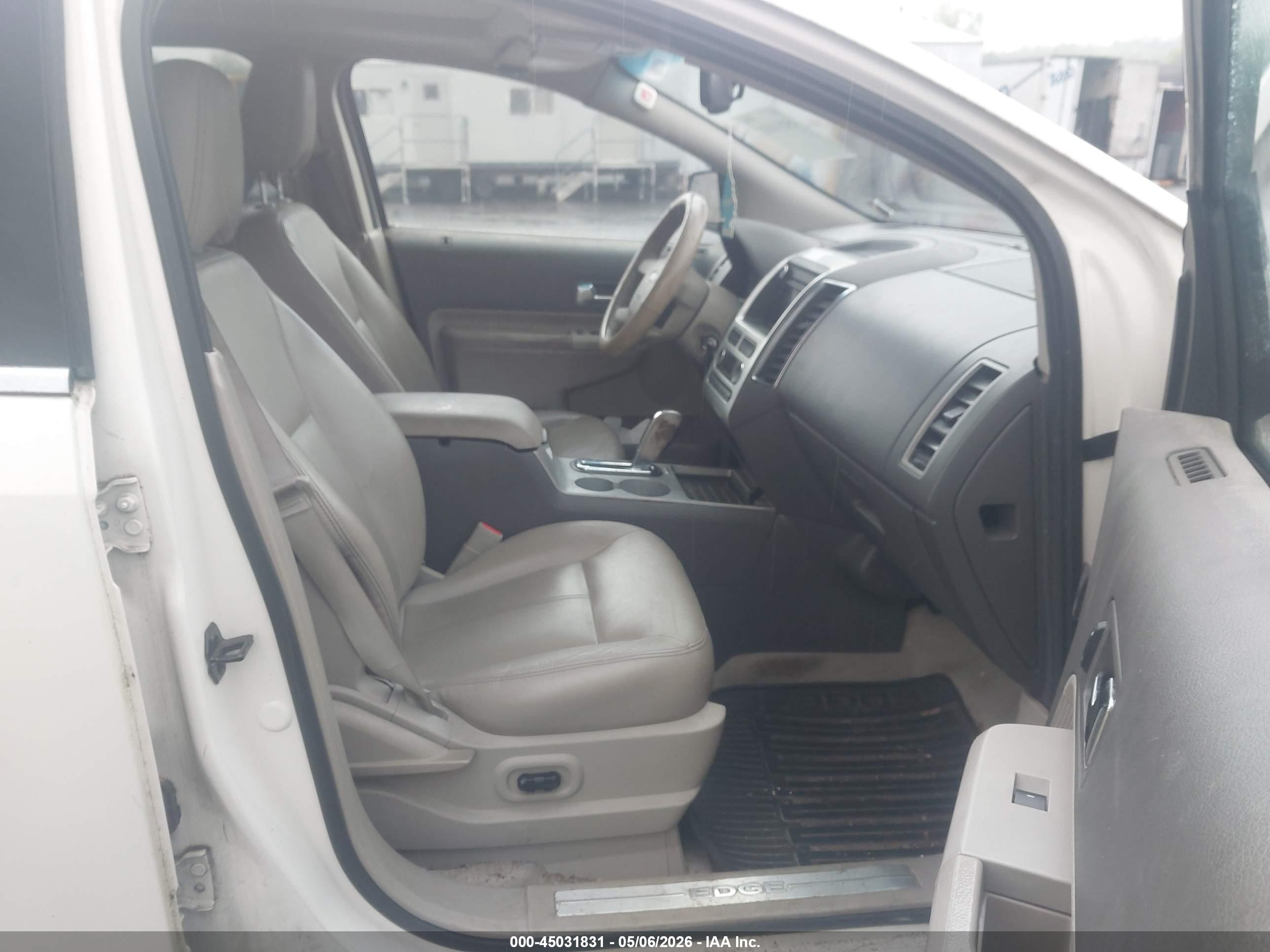 FORD EDGE image 5