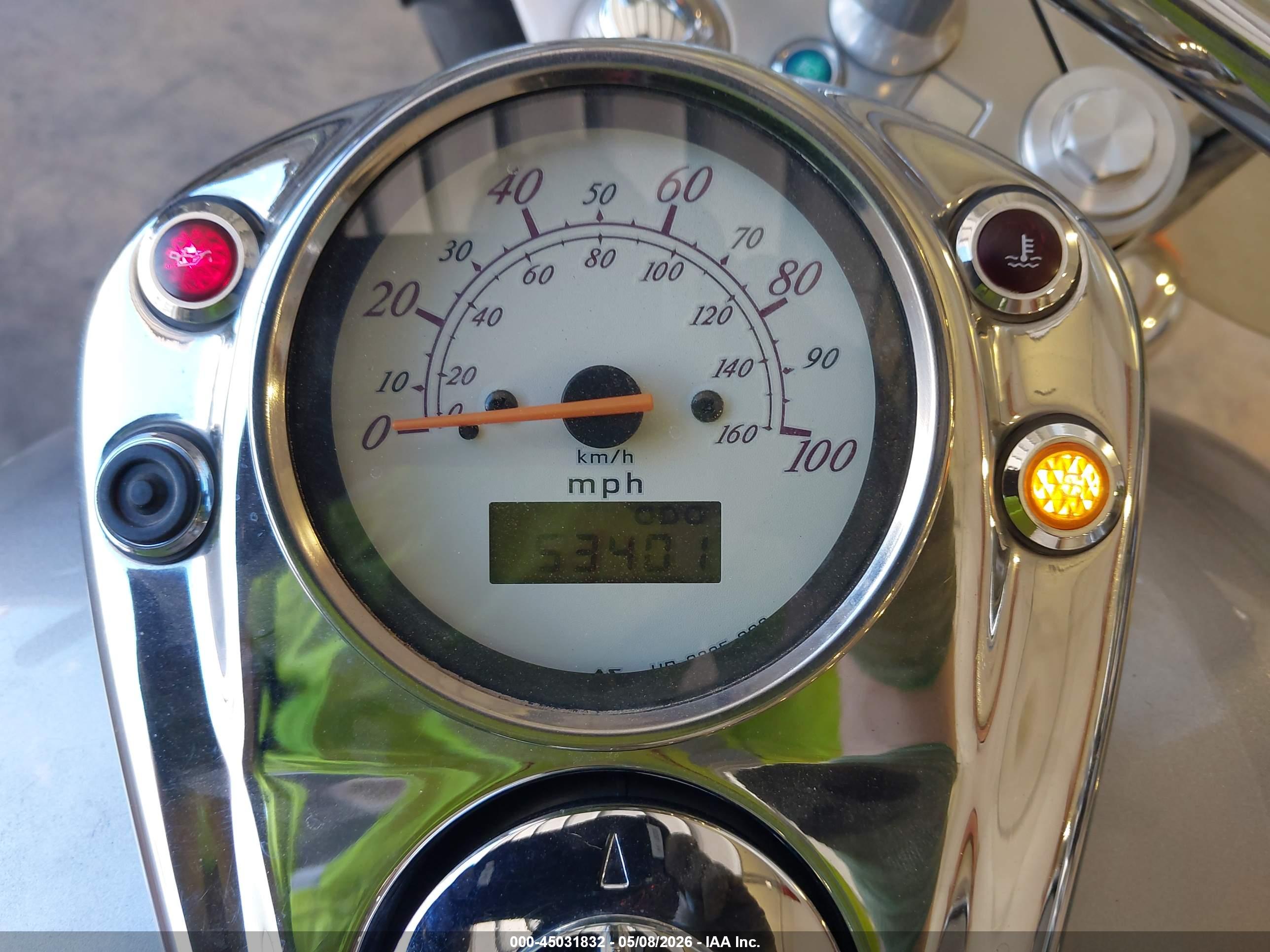 HONDA VT750 image 7