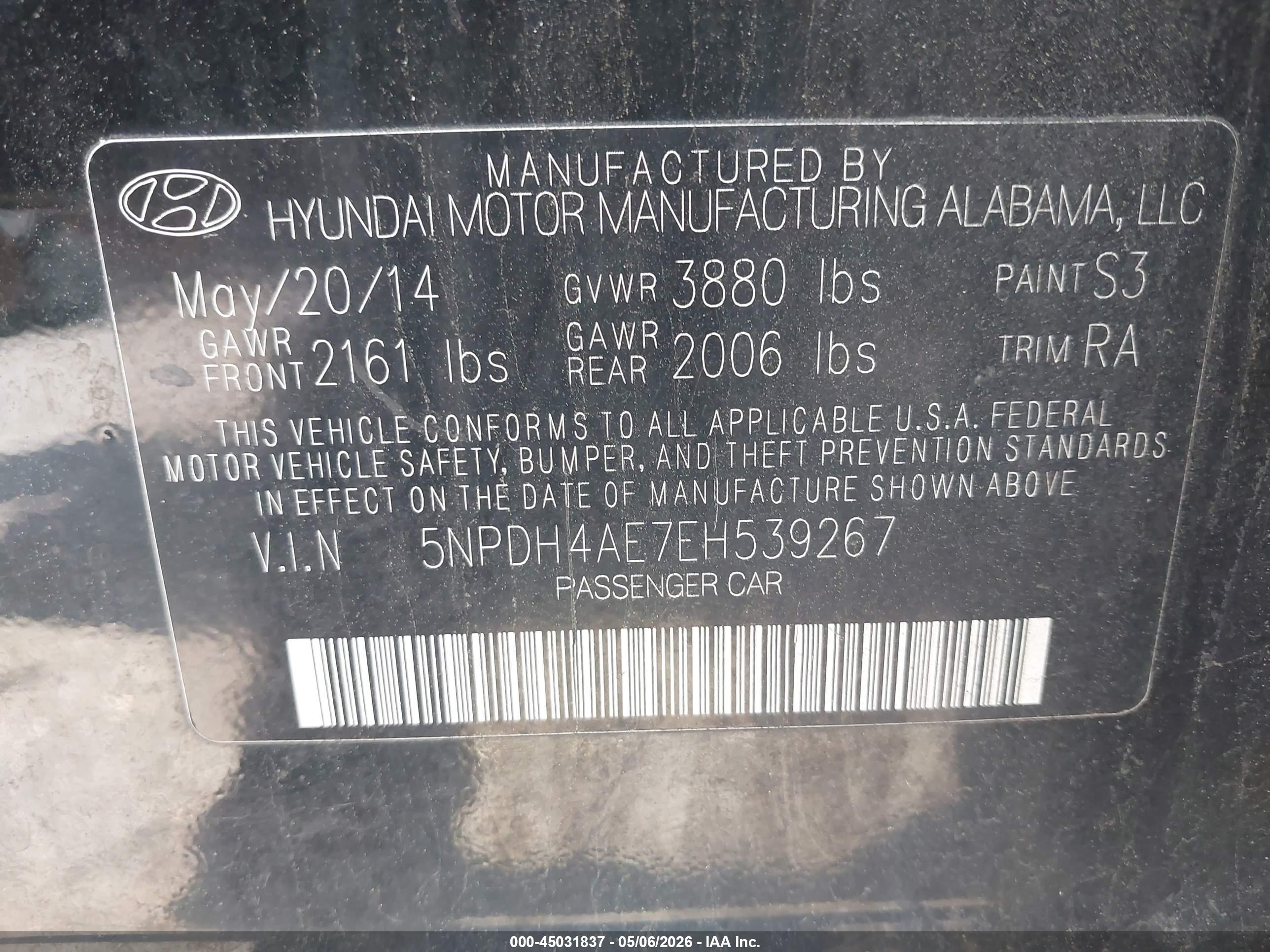 HYUNDAI ELANTRA image 9