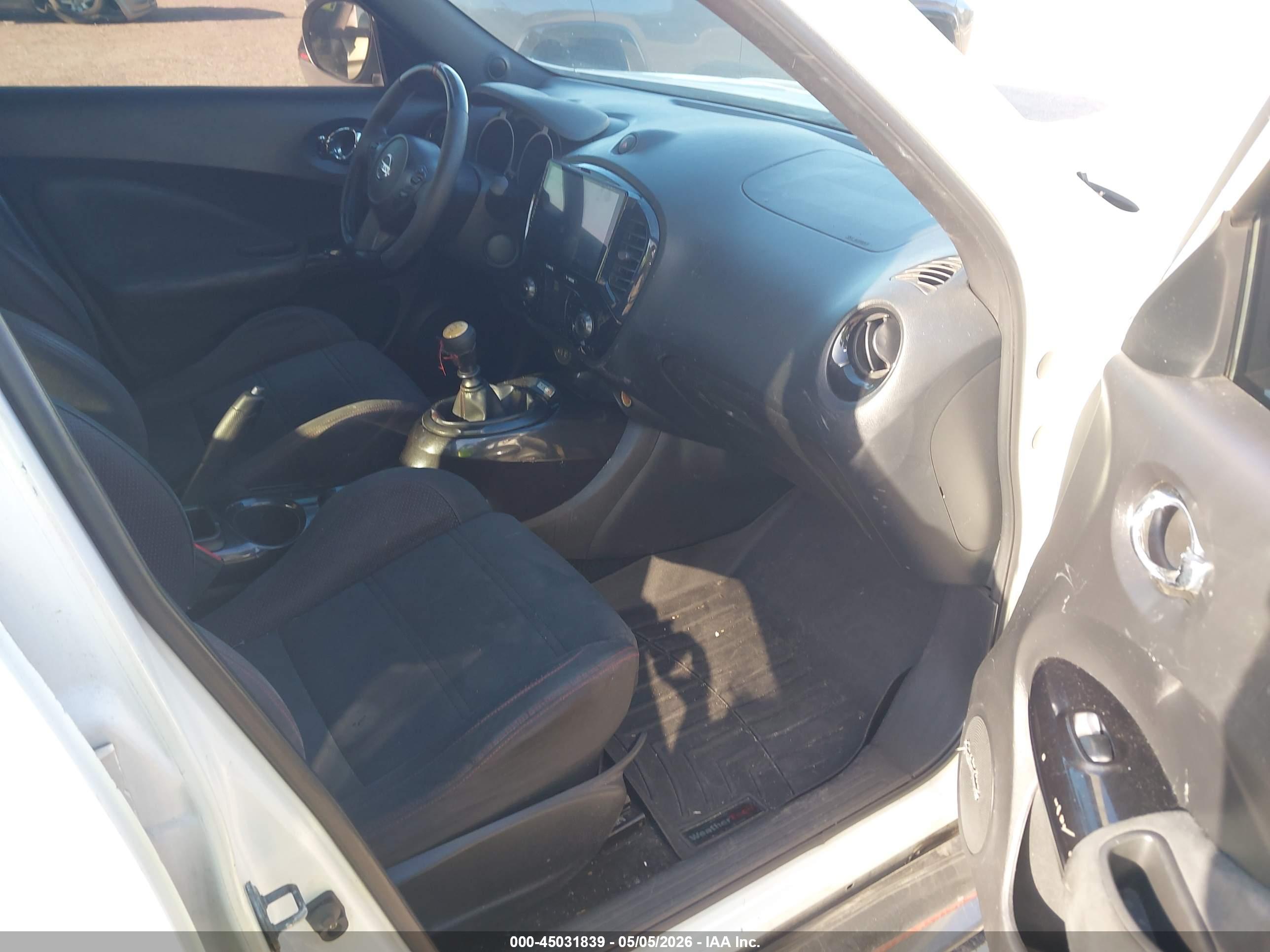 NISSAN JUKE image 5