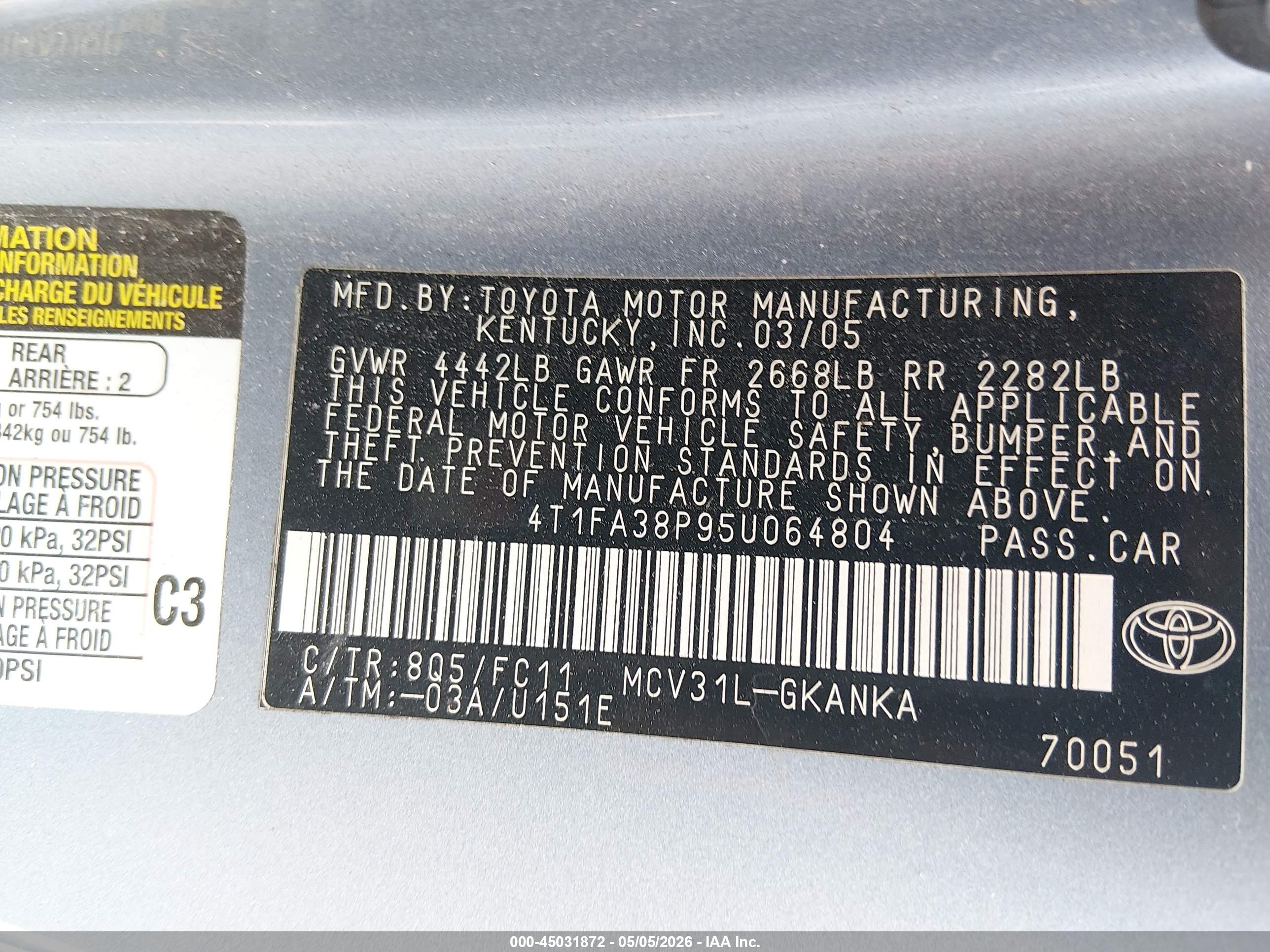 TOYOTA CAMRY image 9