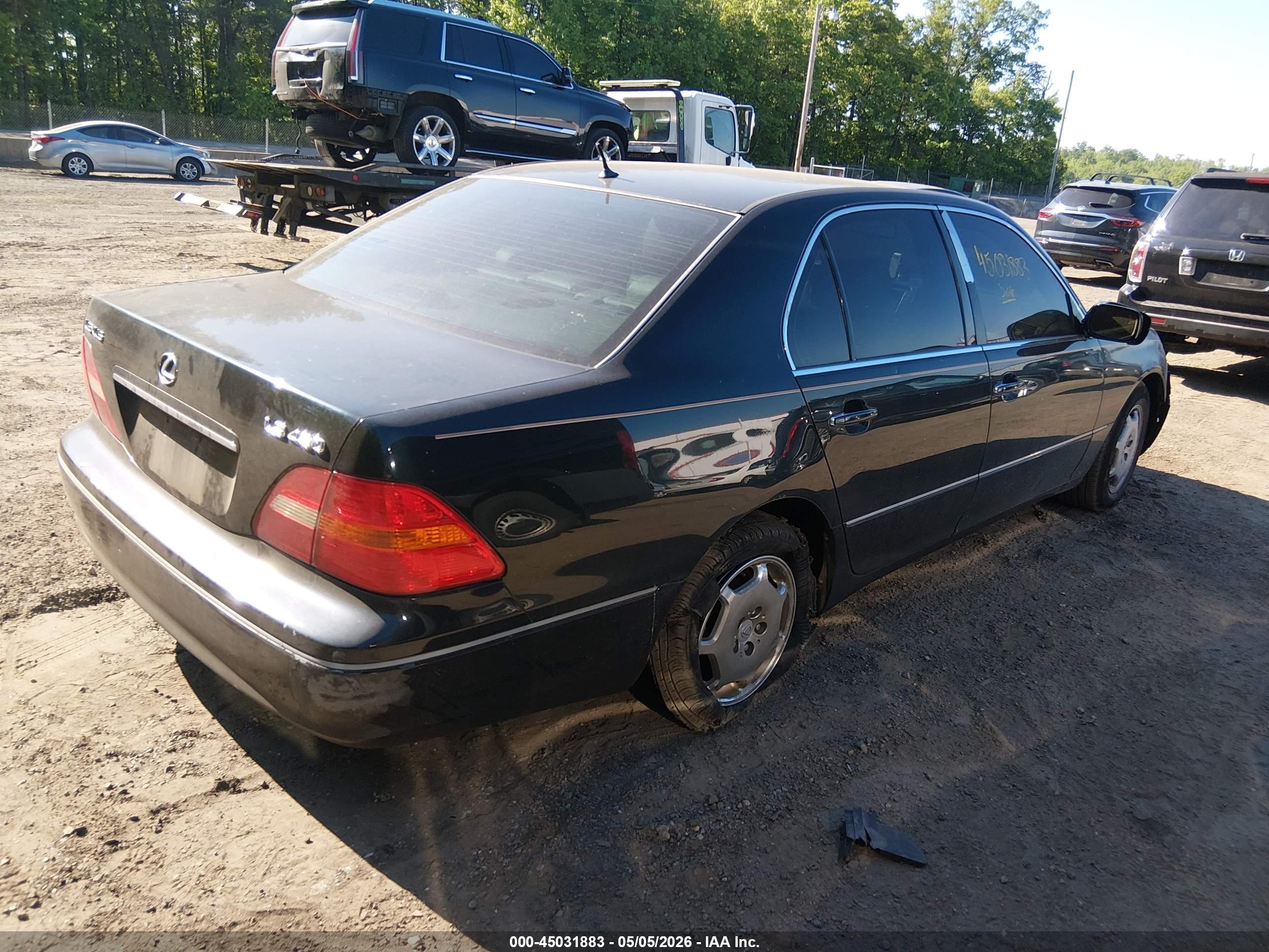 LEXUS LS image 4
