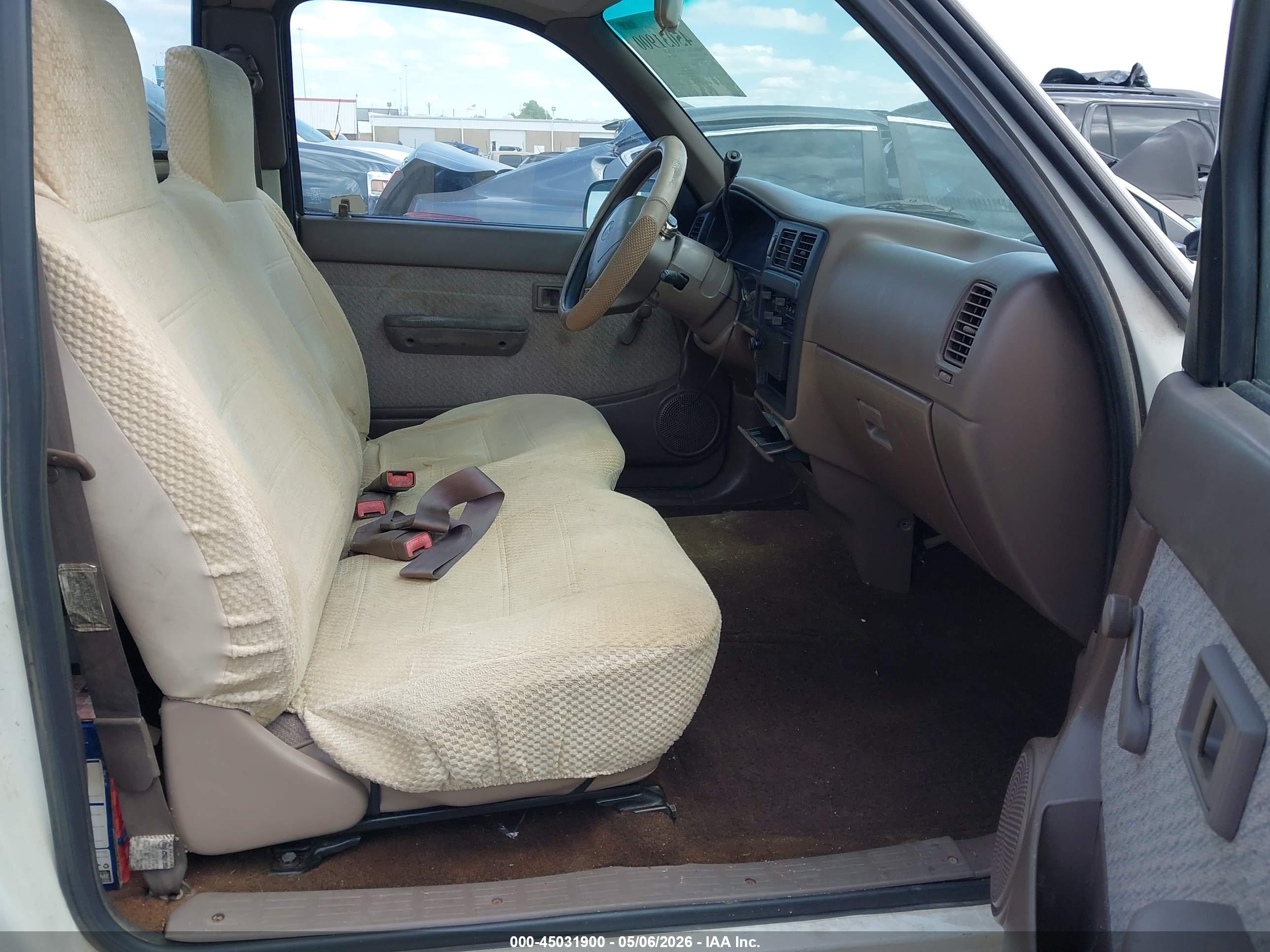 TOYOTA TACOMA image 5