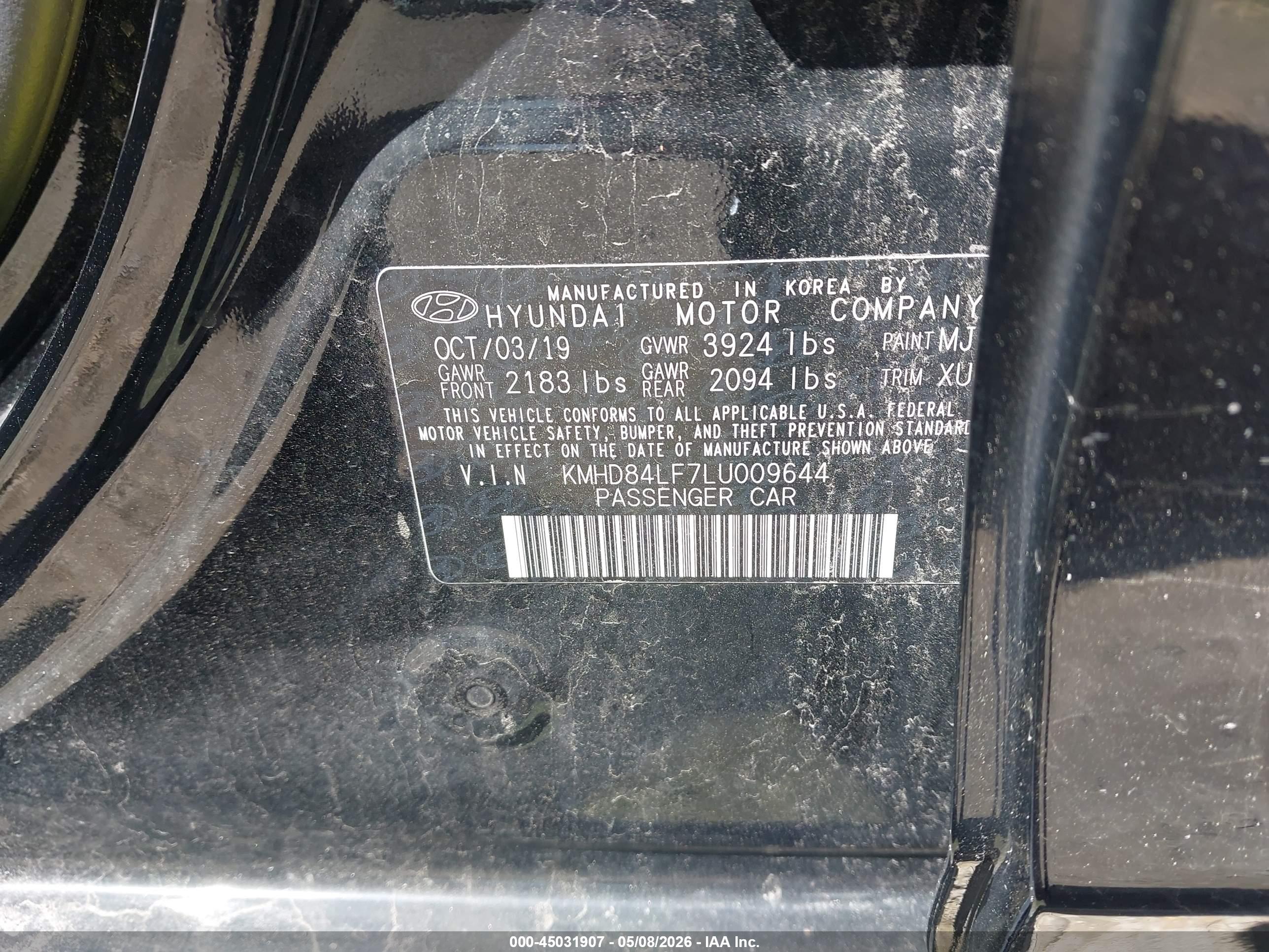HYUNDAI ELANTRA image 9
