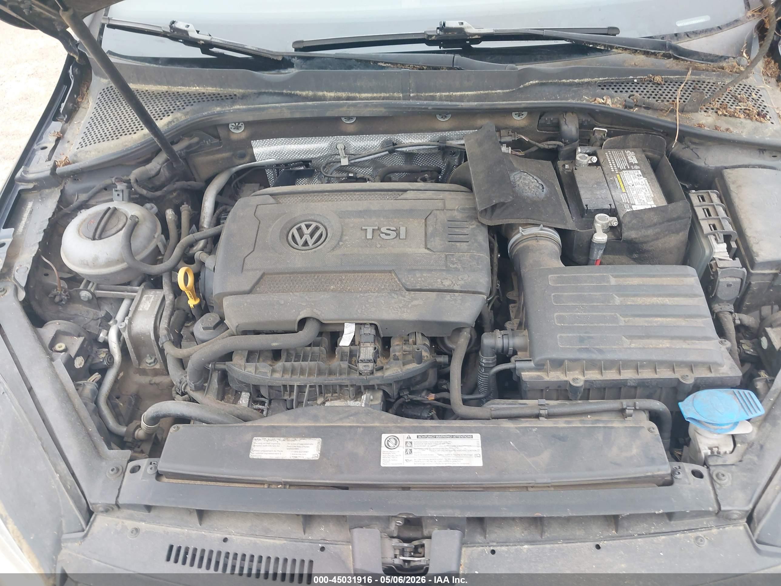 VOLKSWAGEN GOLF image 10