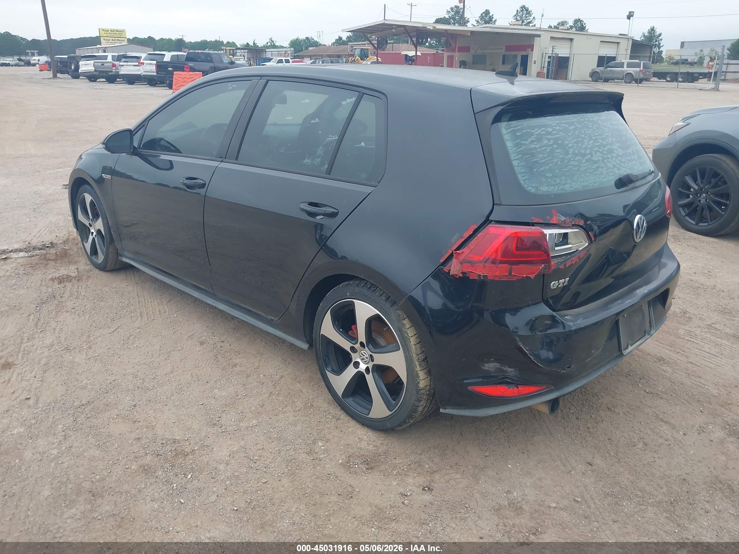 VOLKSWAGEN GOLF image 3