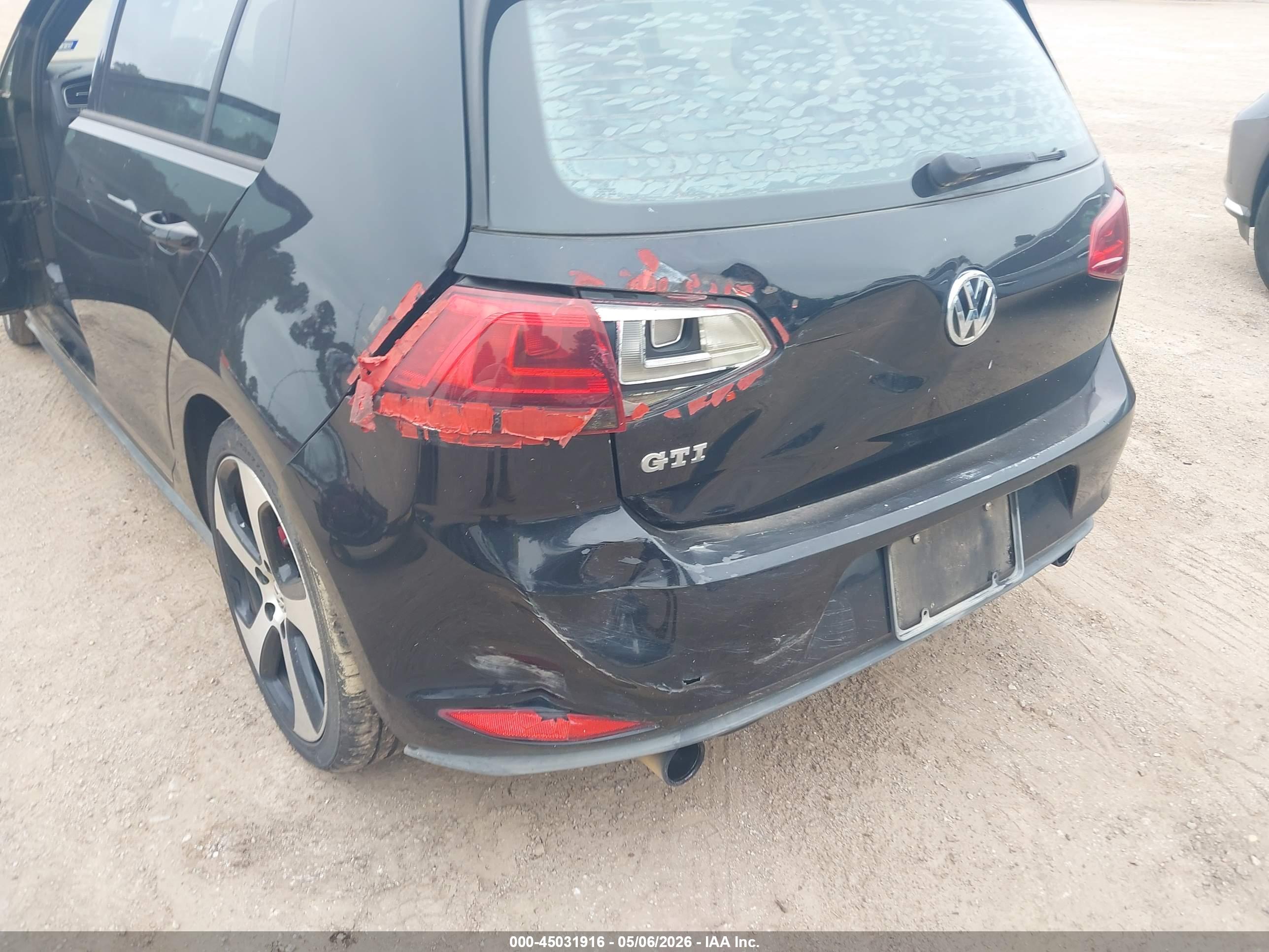 VOLKSWAGEN GOLF image 6
