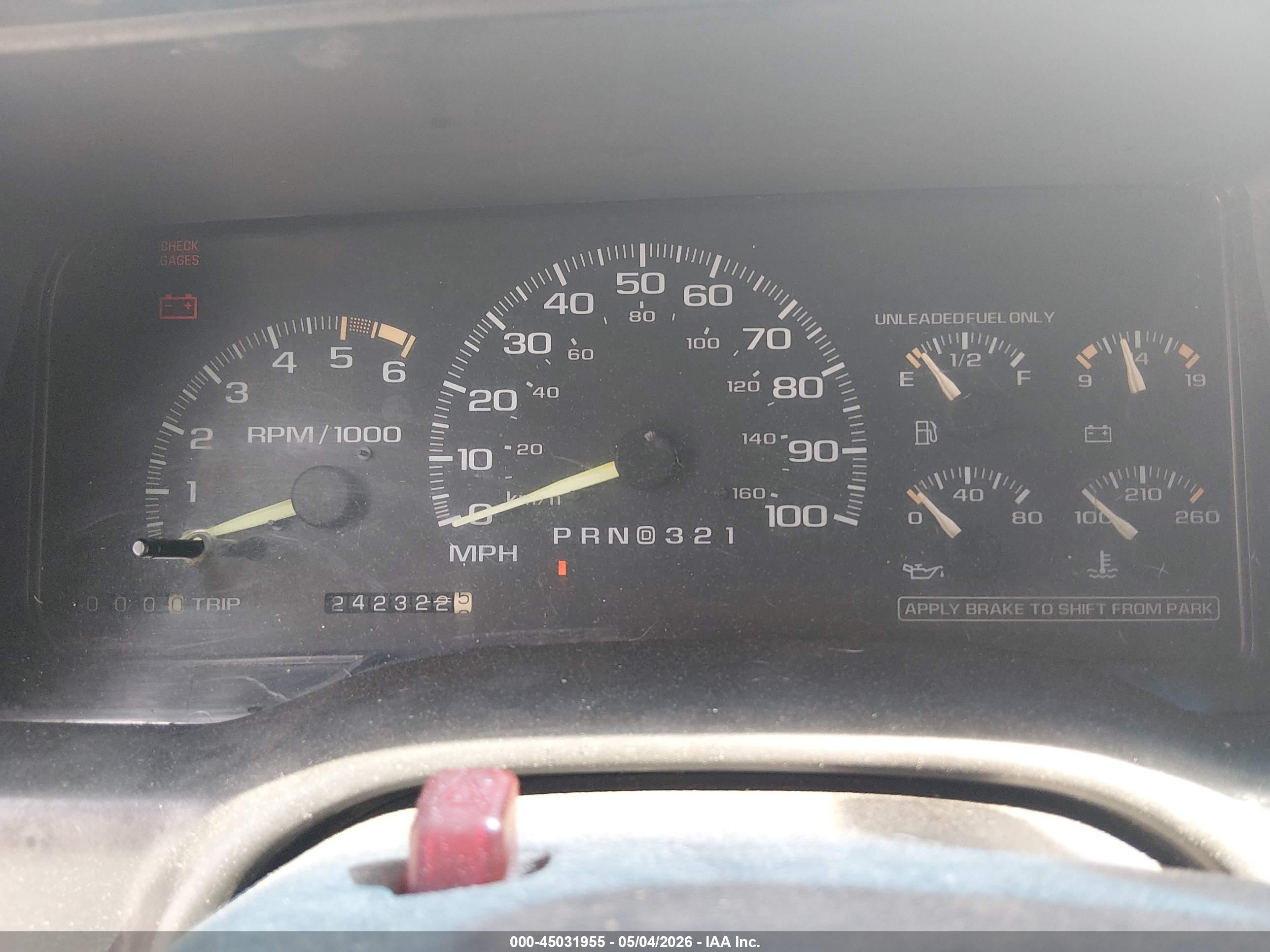 CHEVROLET GMT-400 image 7