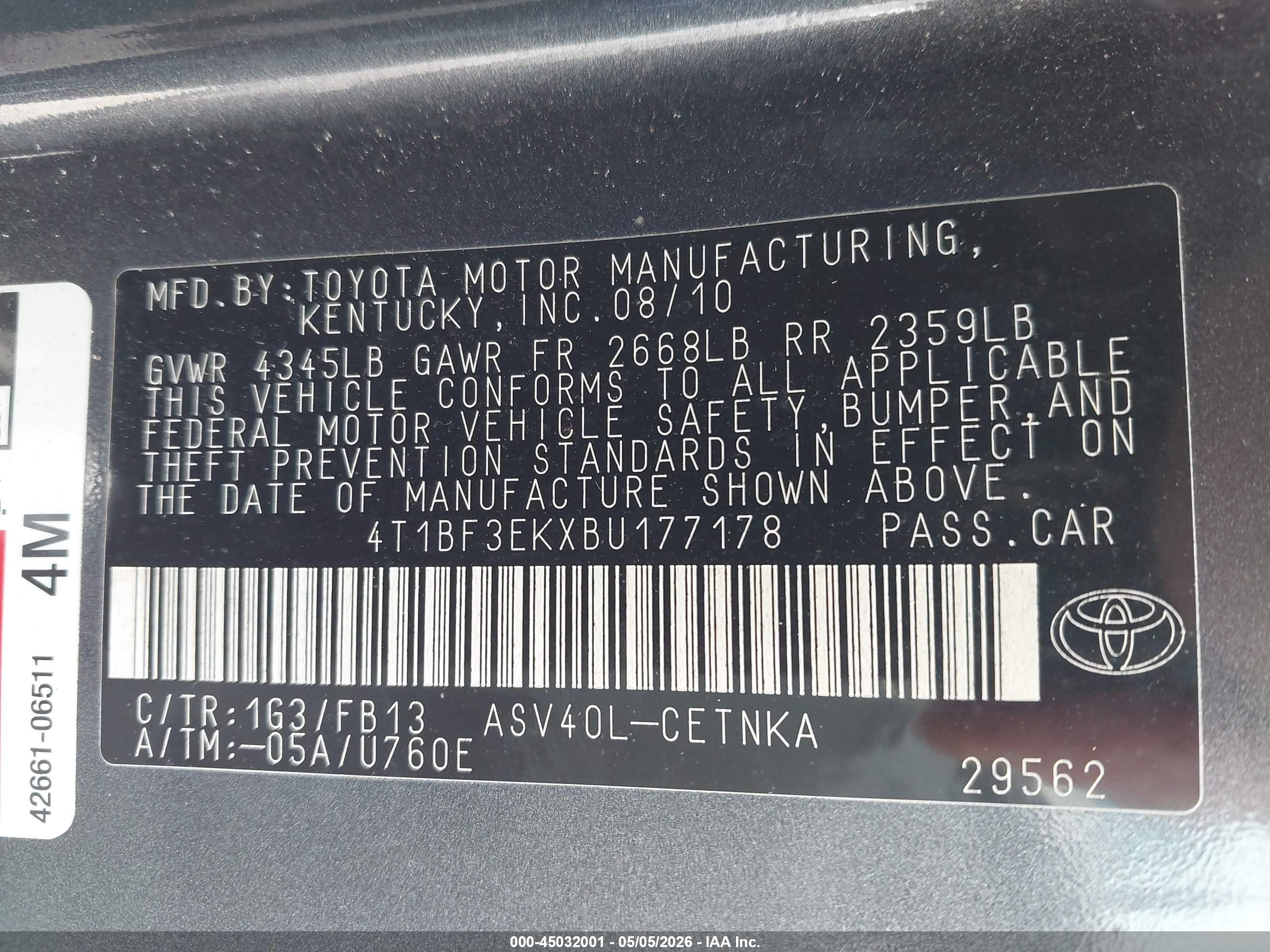 TOYOTA CAMRY image 9