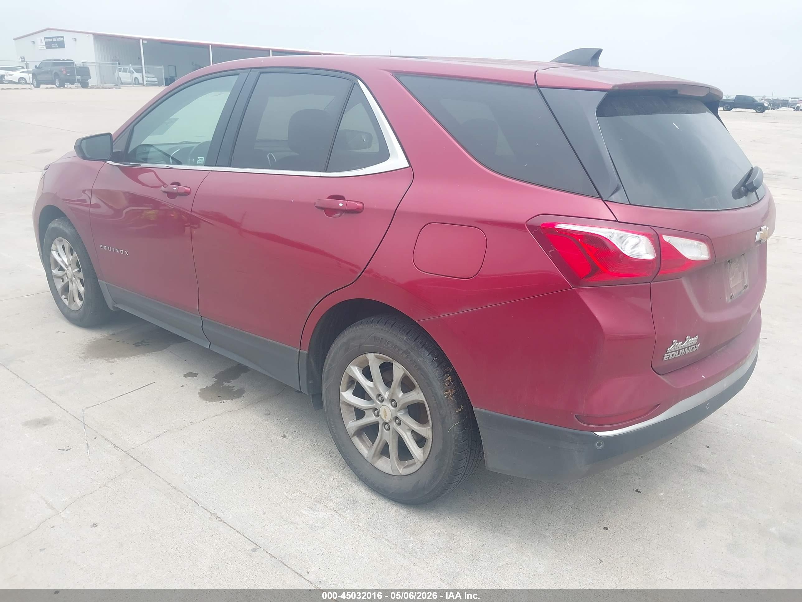CHEVROLET EQUINOX image 3