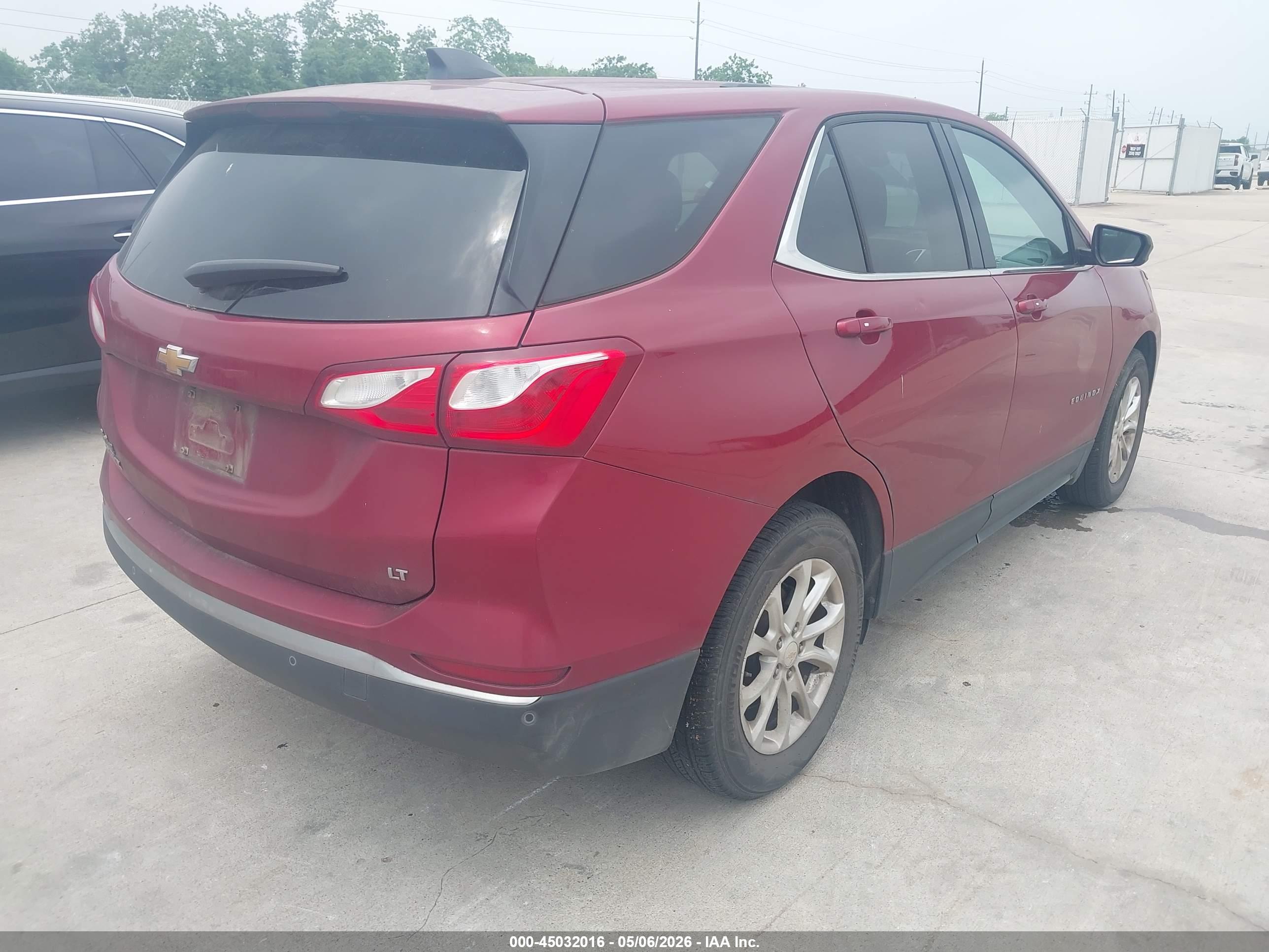CHEVROLET EQUINOX image 4