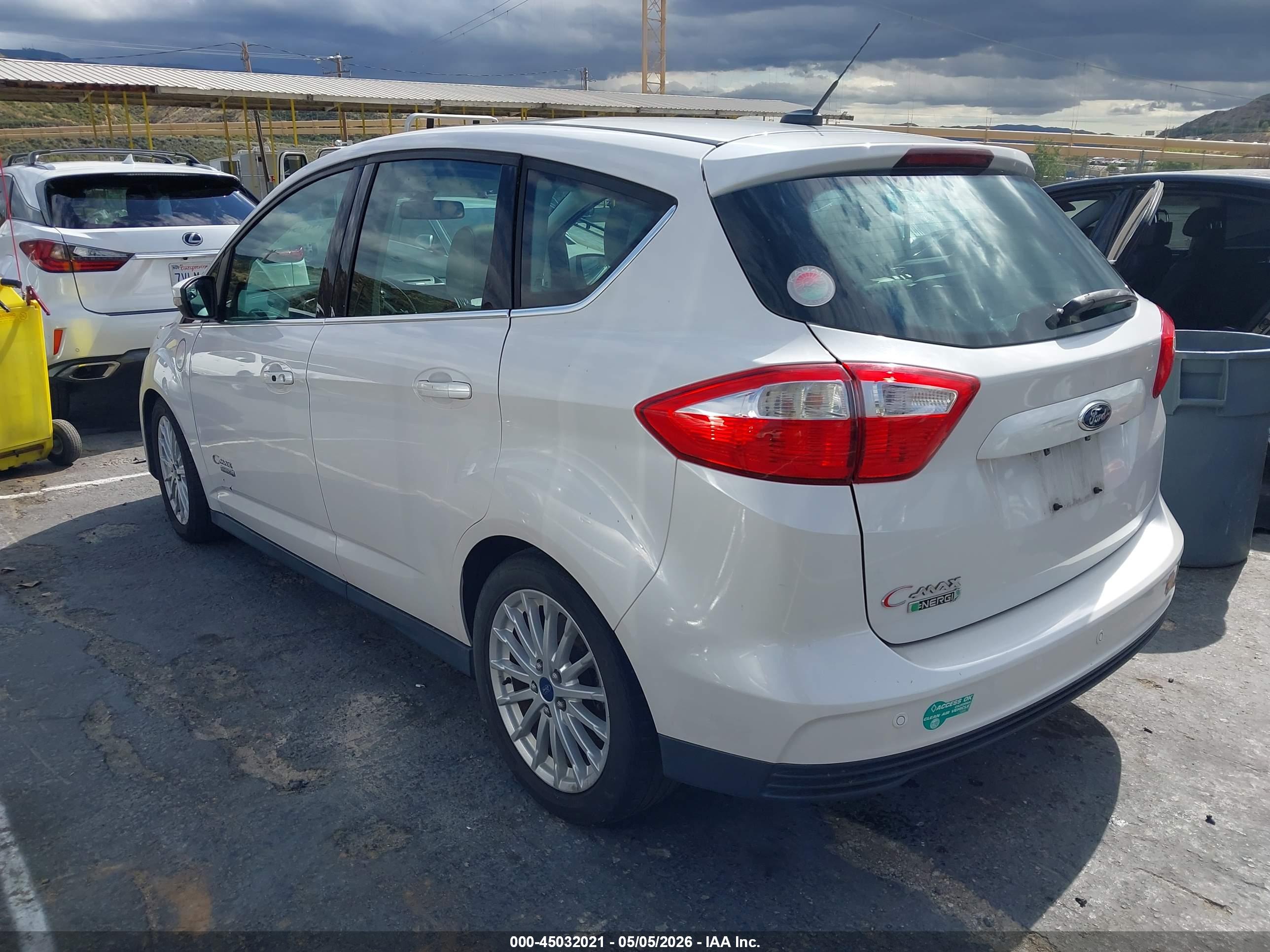 FORD C-MAX image 3