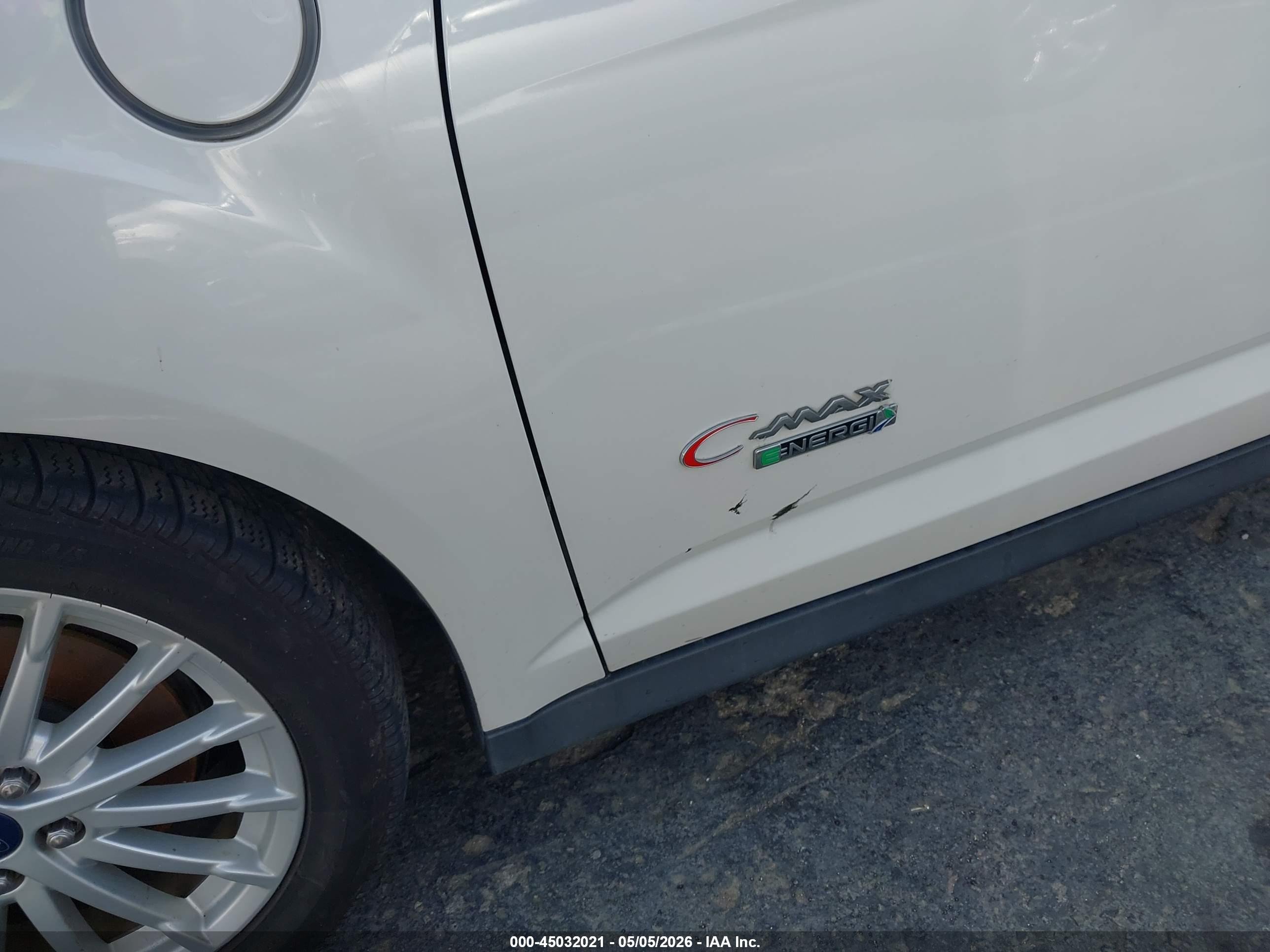 FORD C-MAX image 6