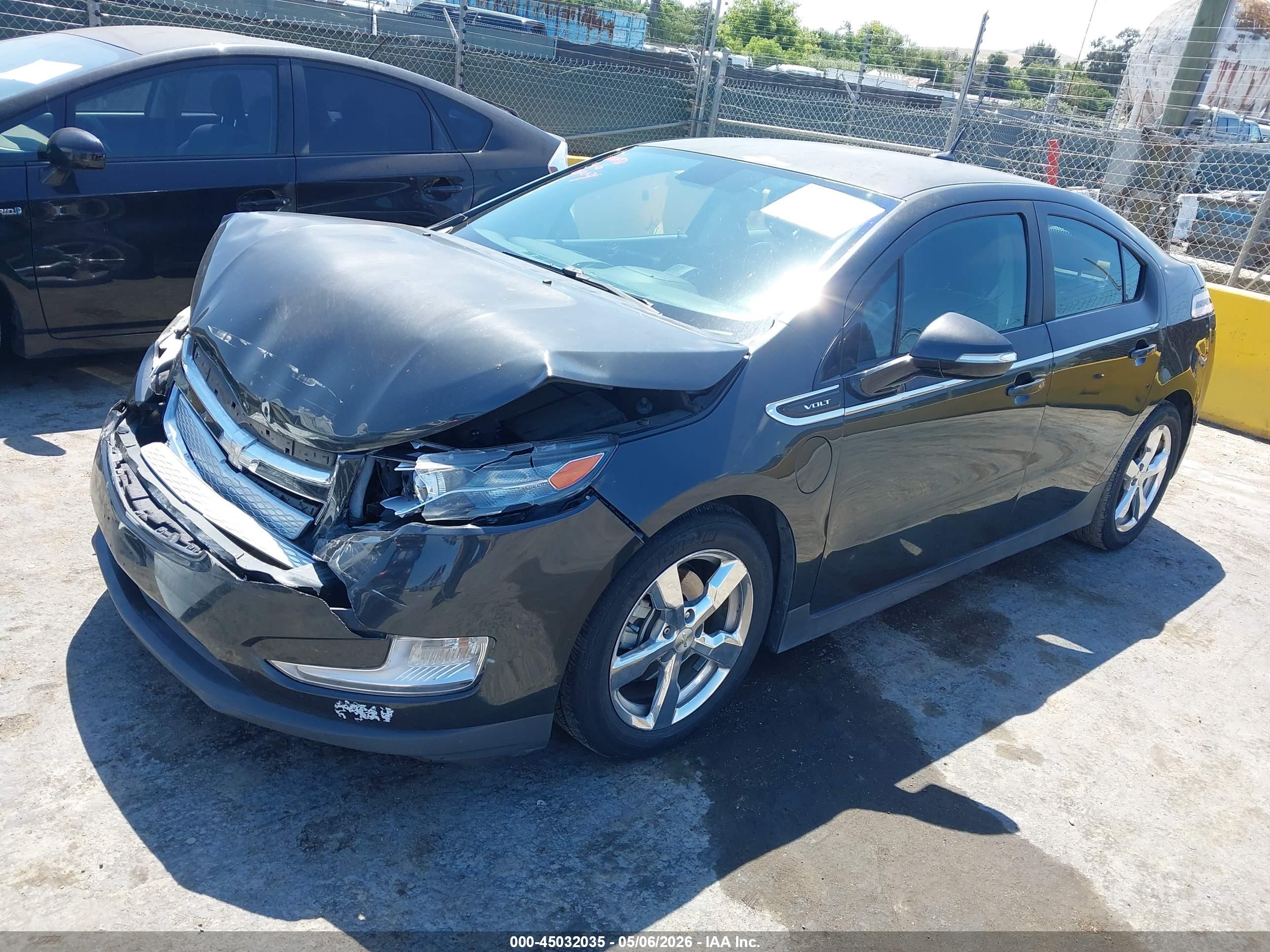 CHEVROLET VOLT image 2