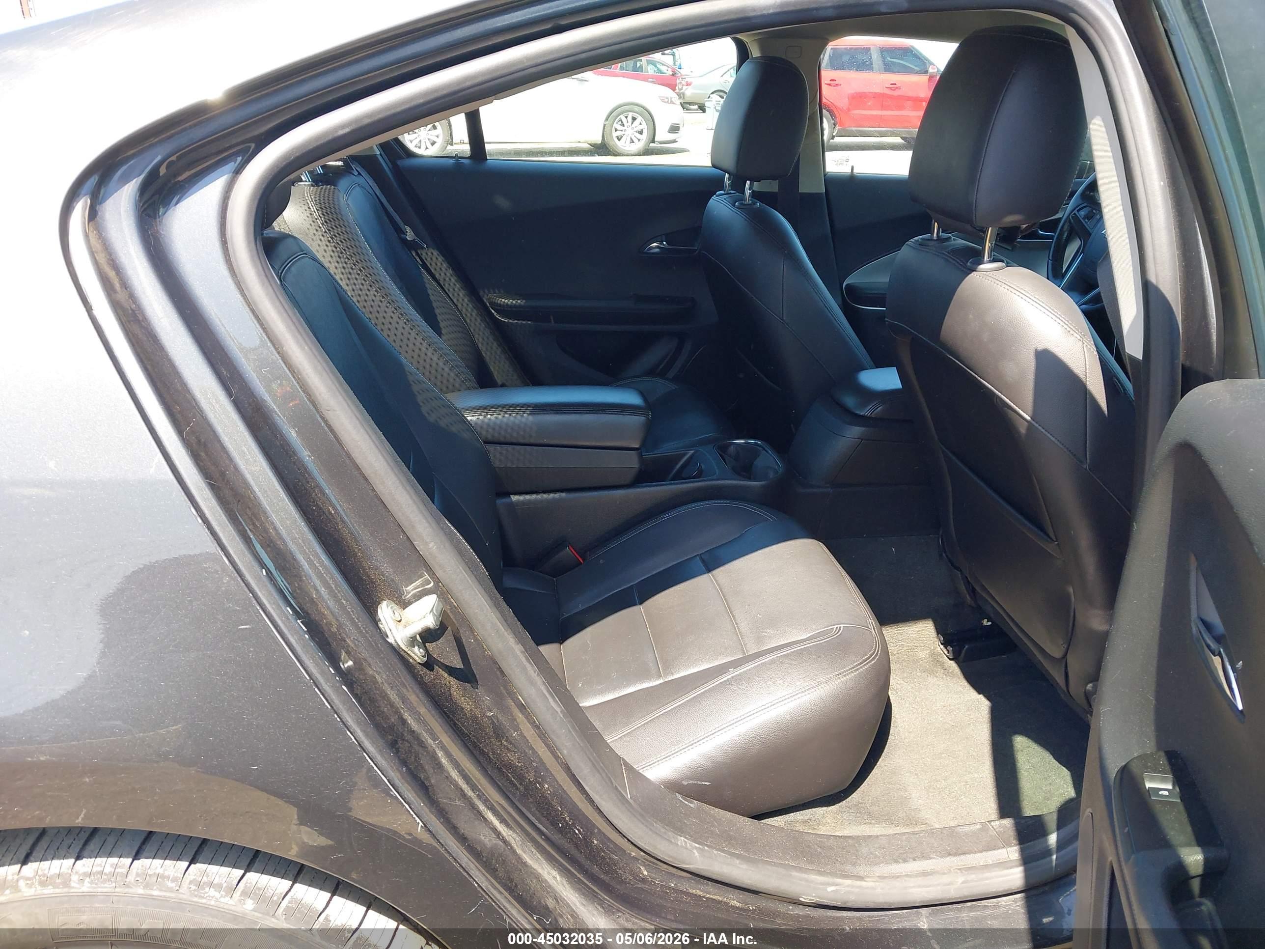 CHEVROLET VOLT image 8