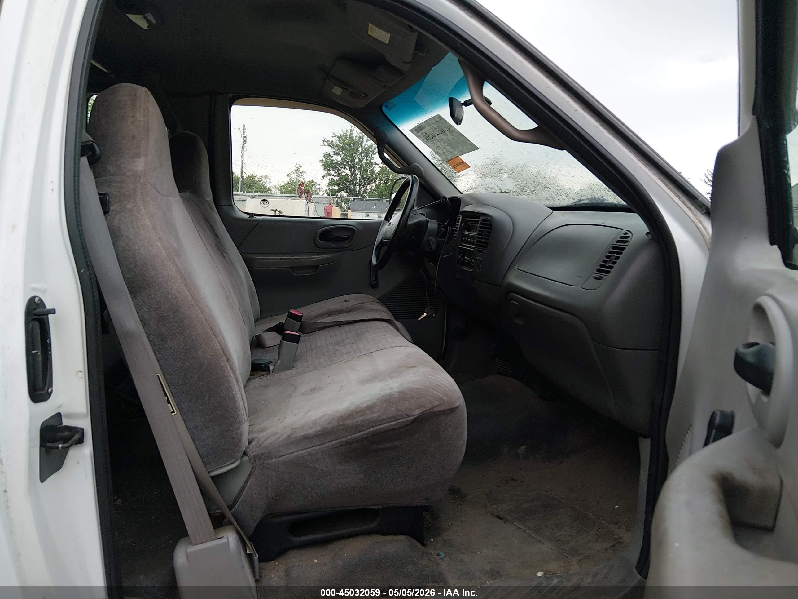 FORD F-150 image 5