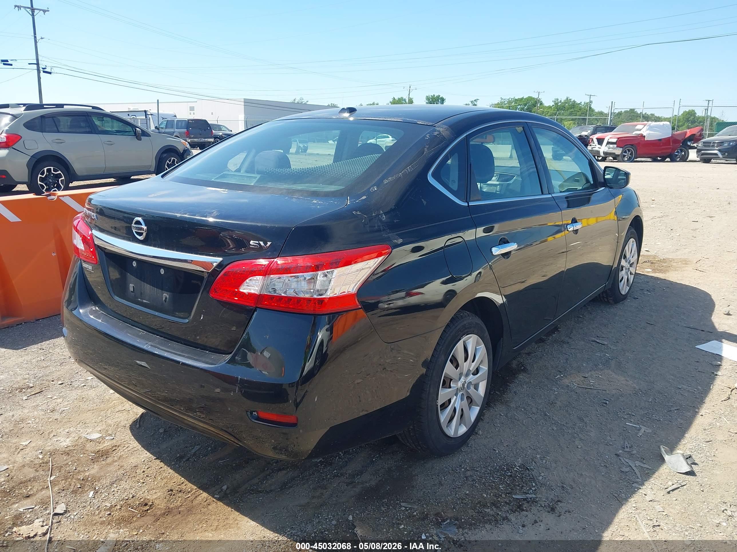 NISSAN SENTRA image 4
