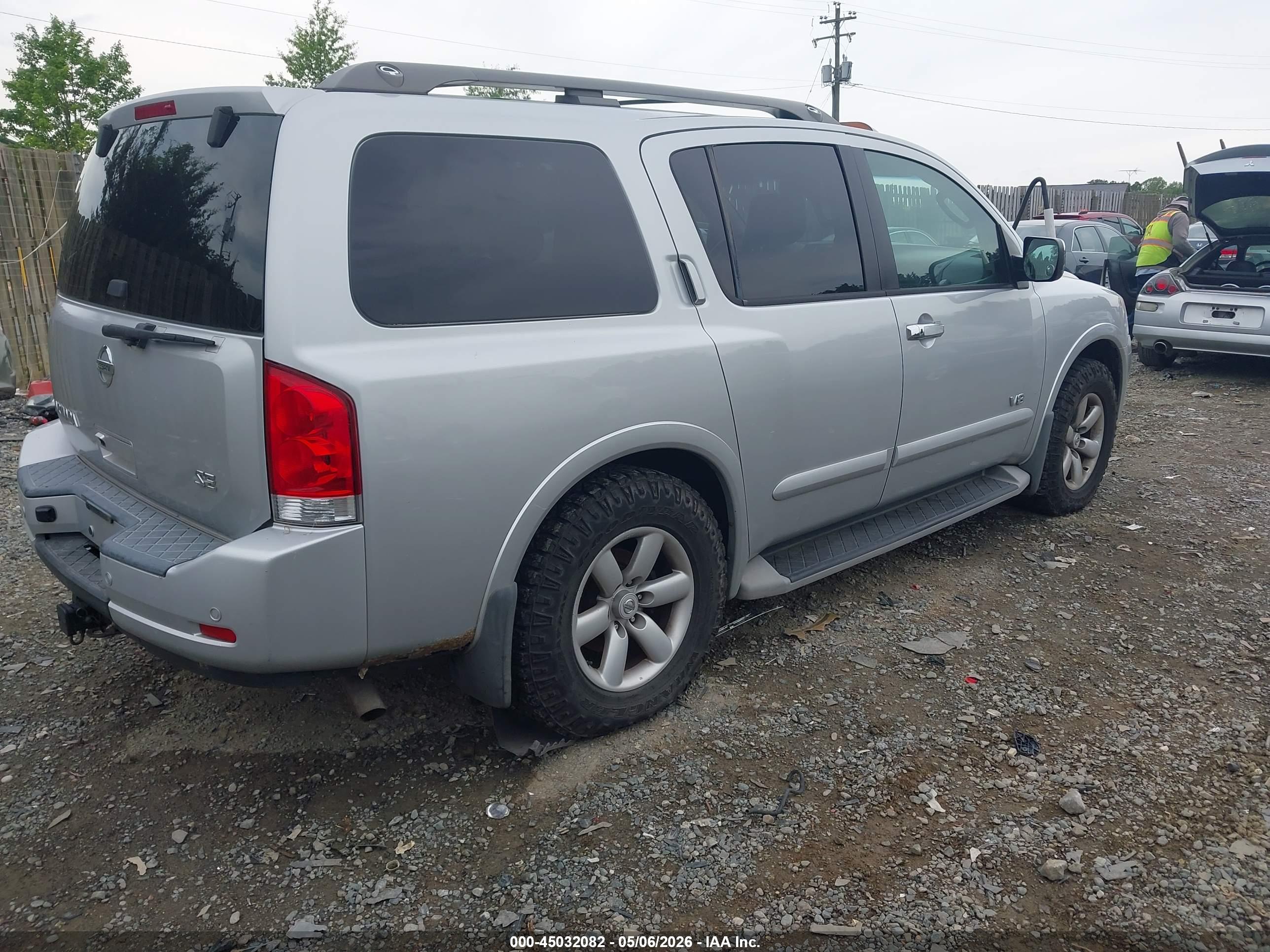 NISSAN ARMADA image 4