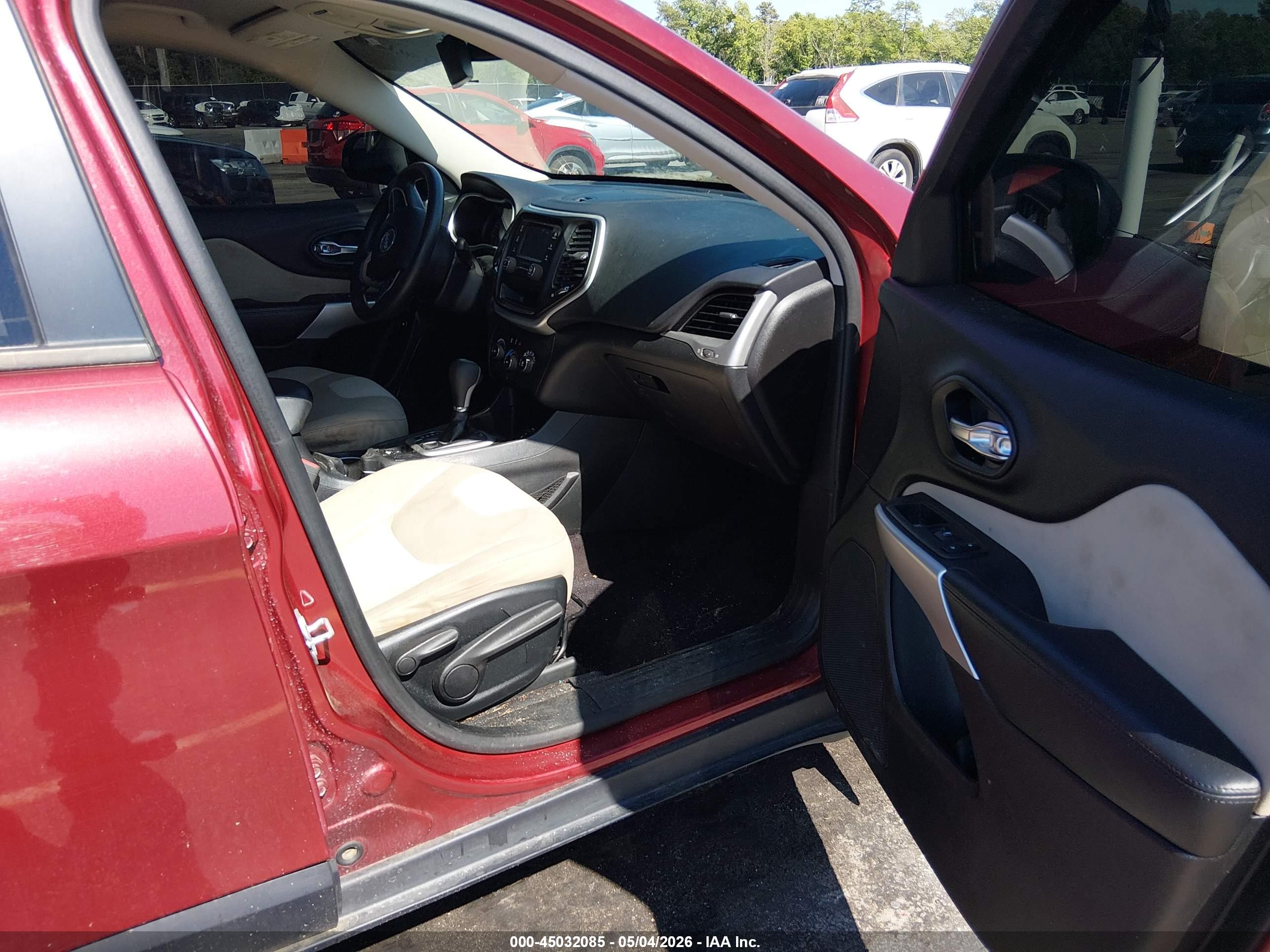 JEEP CHEROKEE image 5