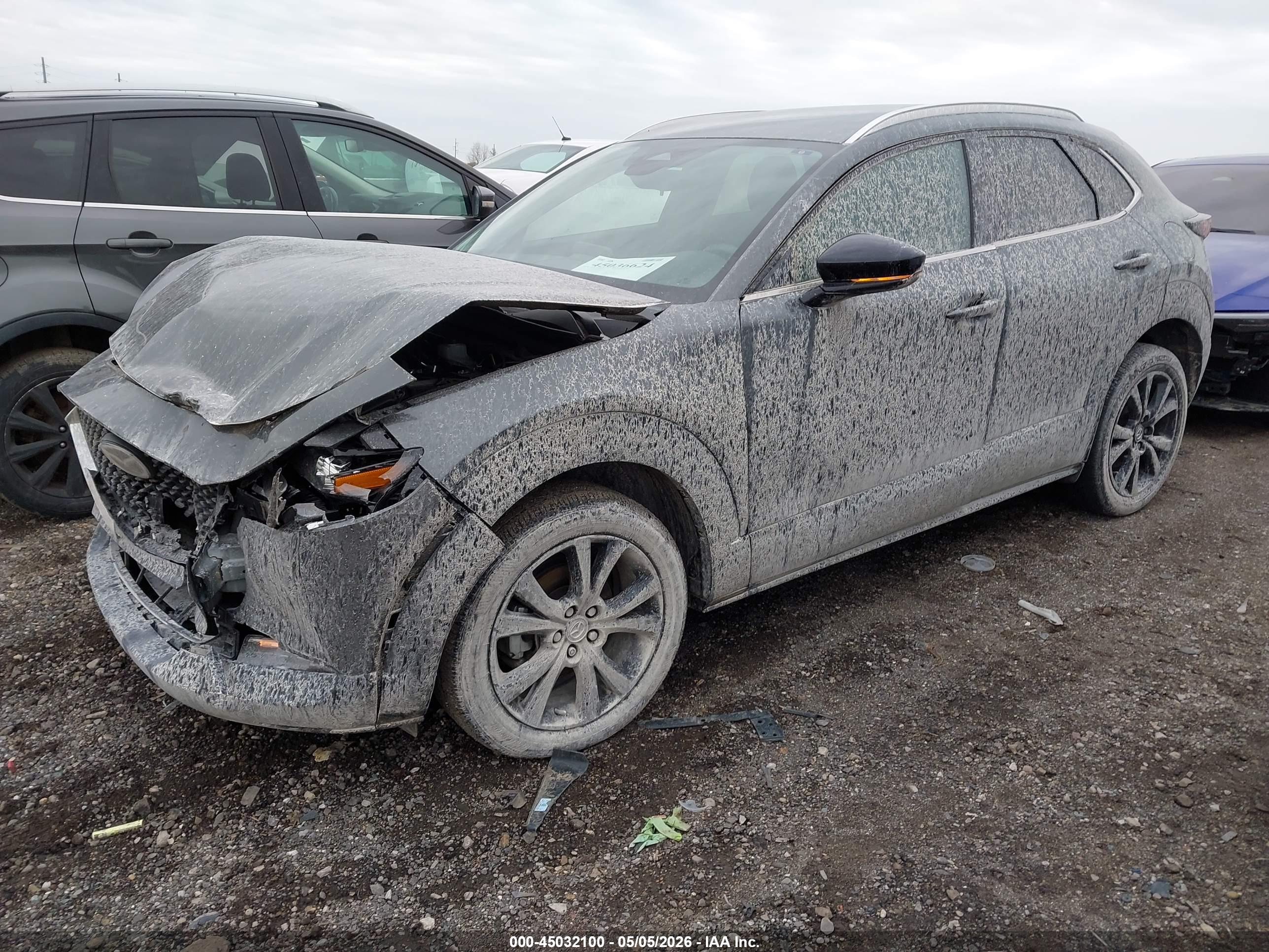 MAZDA CX-30 image 2
