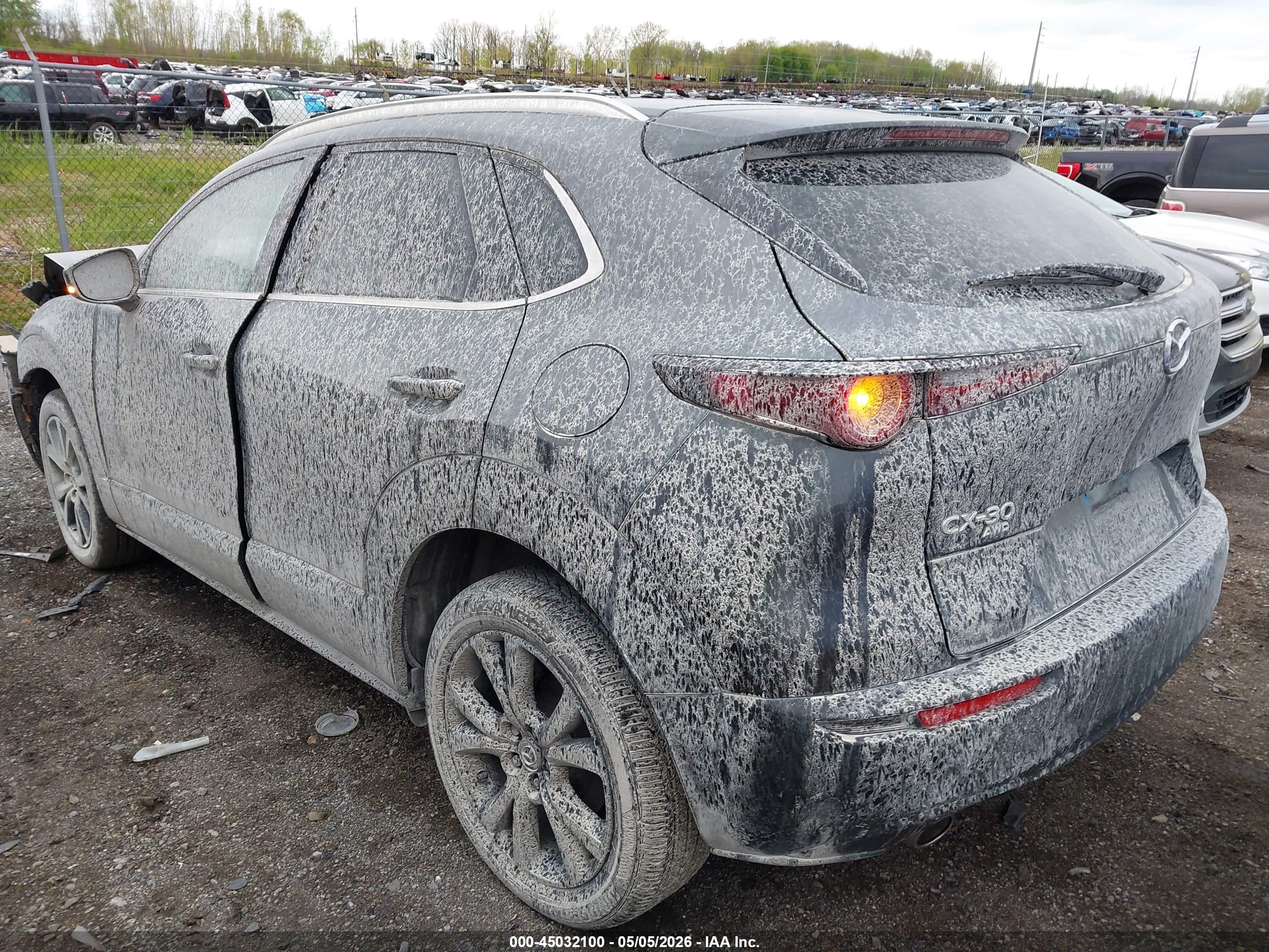 MAZDA CX-30 image 3