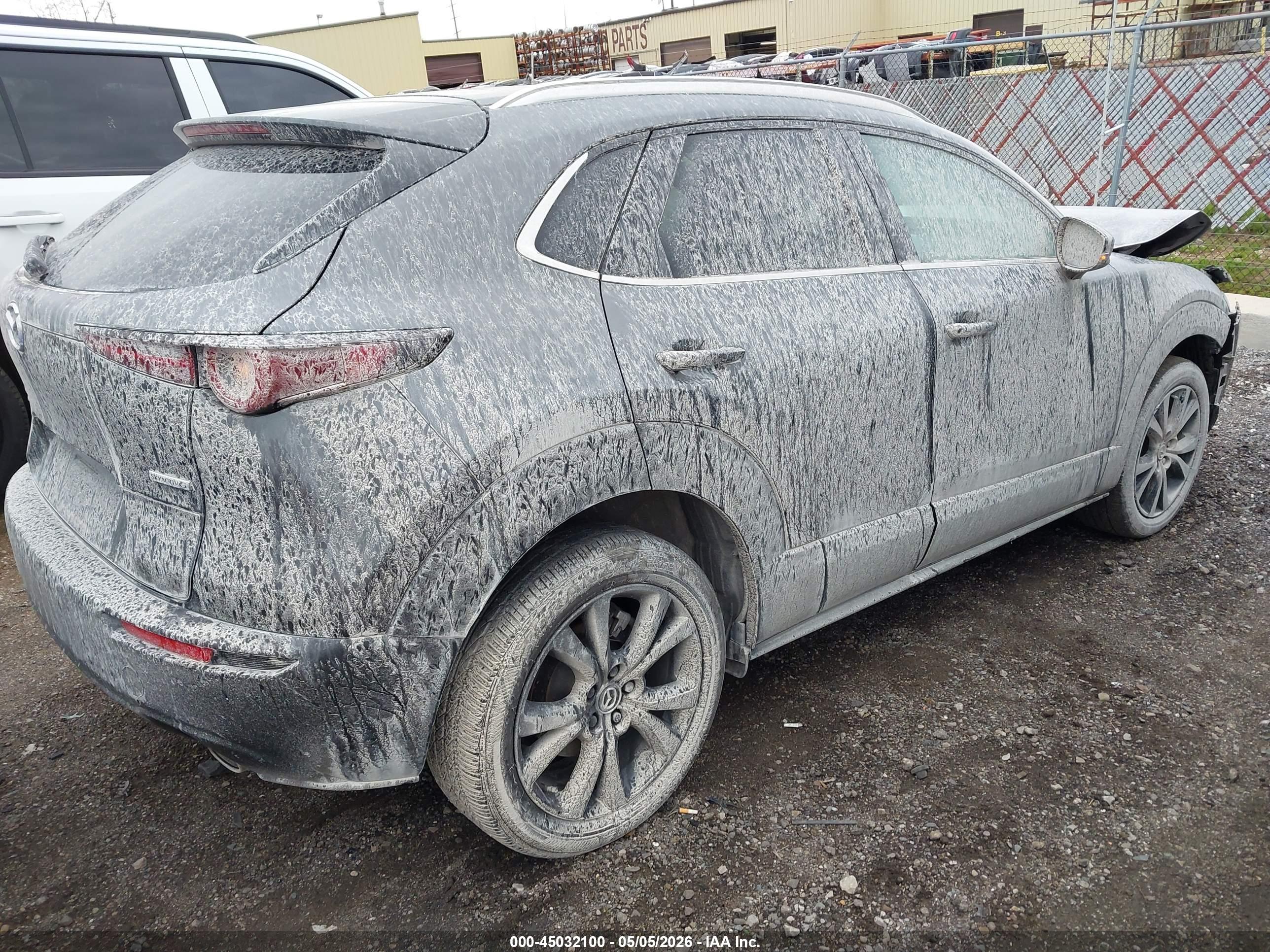 MAZDA CX-30 image 4