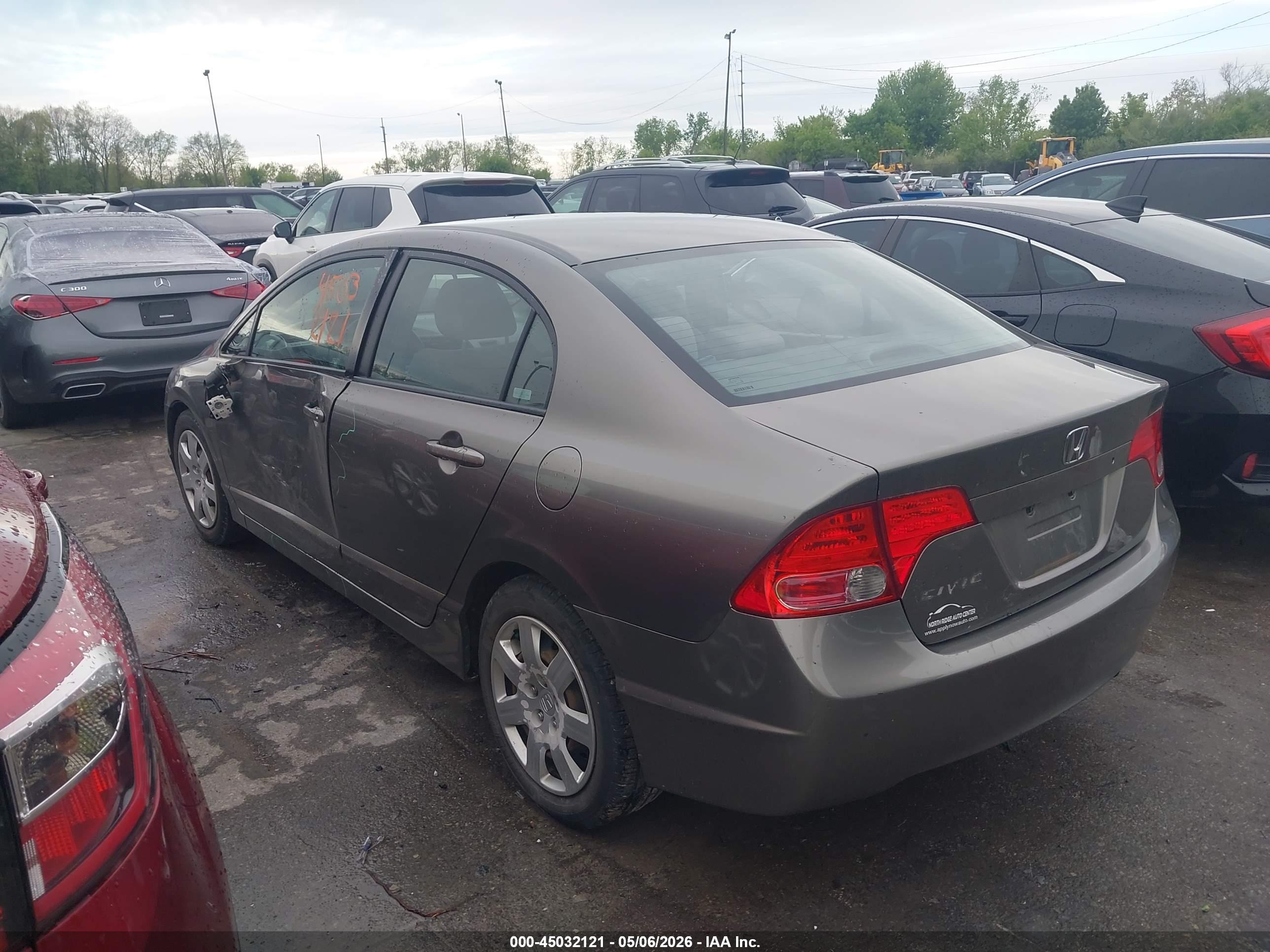HONDA CIVIC image 3