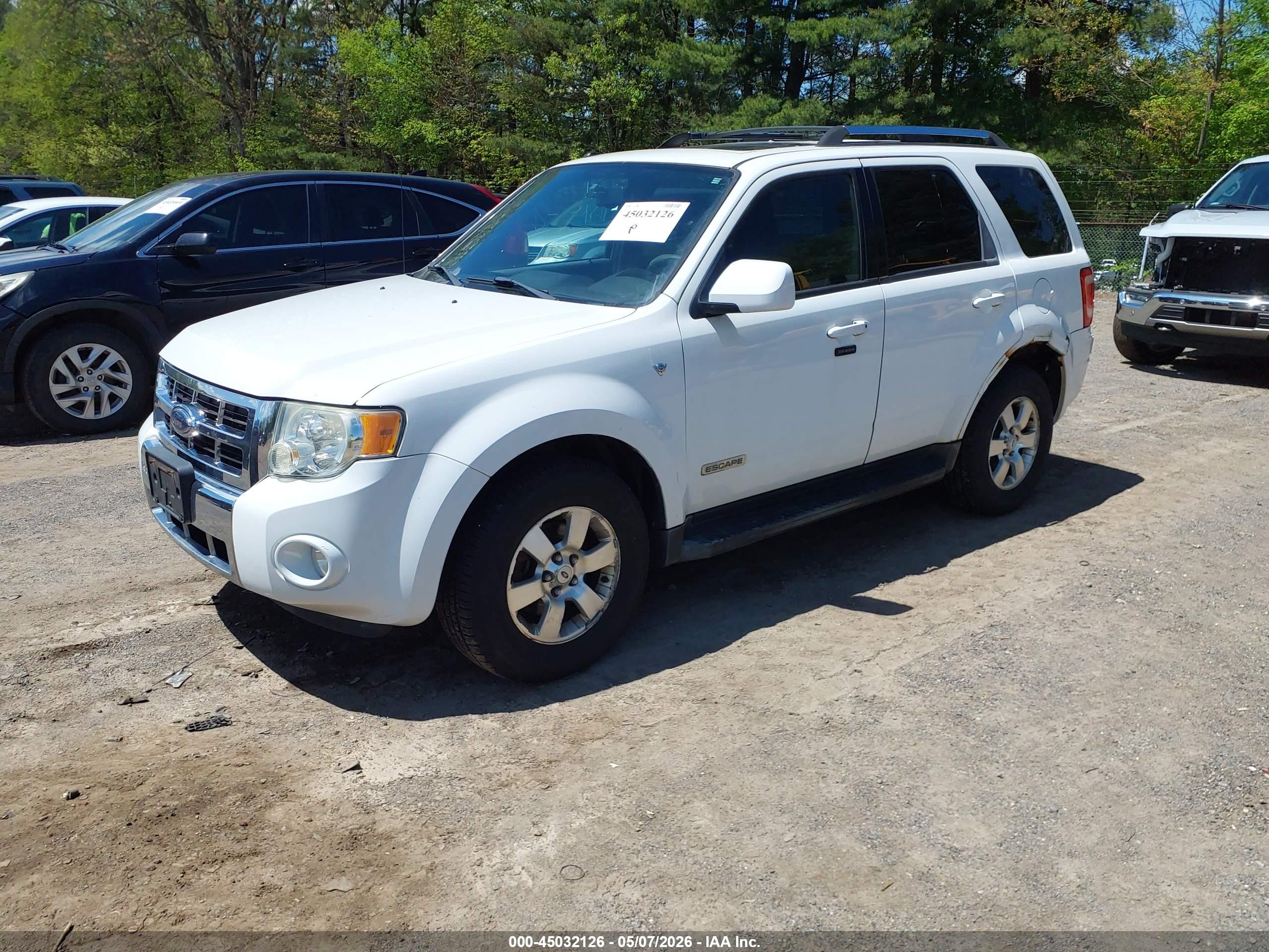 FORD ESCAPE image 2