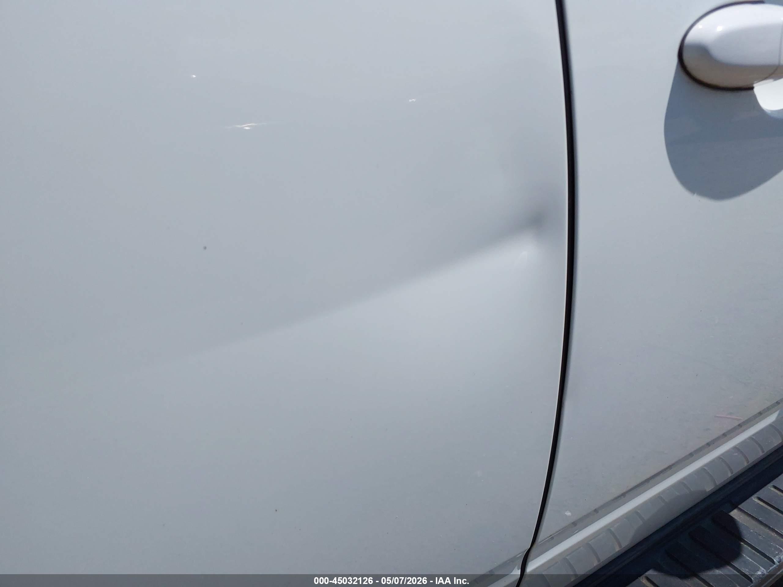 FORD ESCAPE image 6