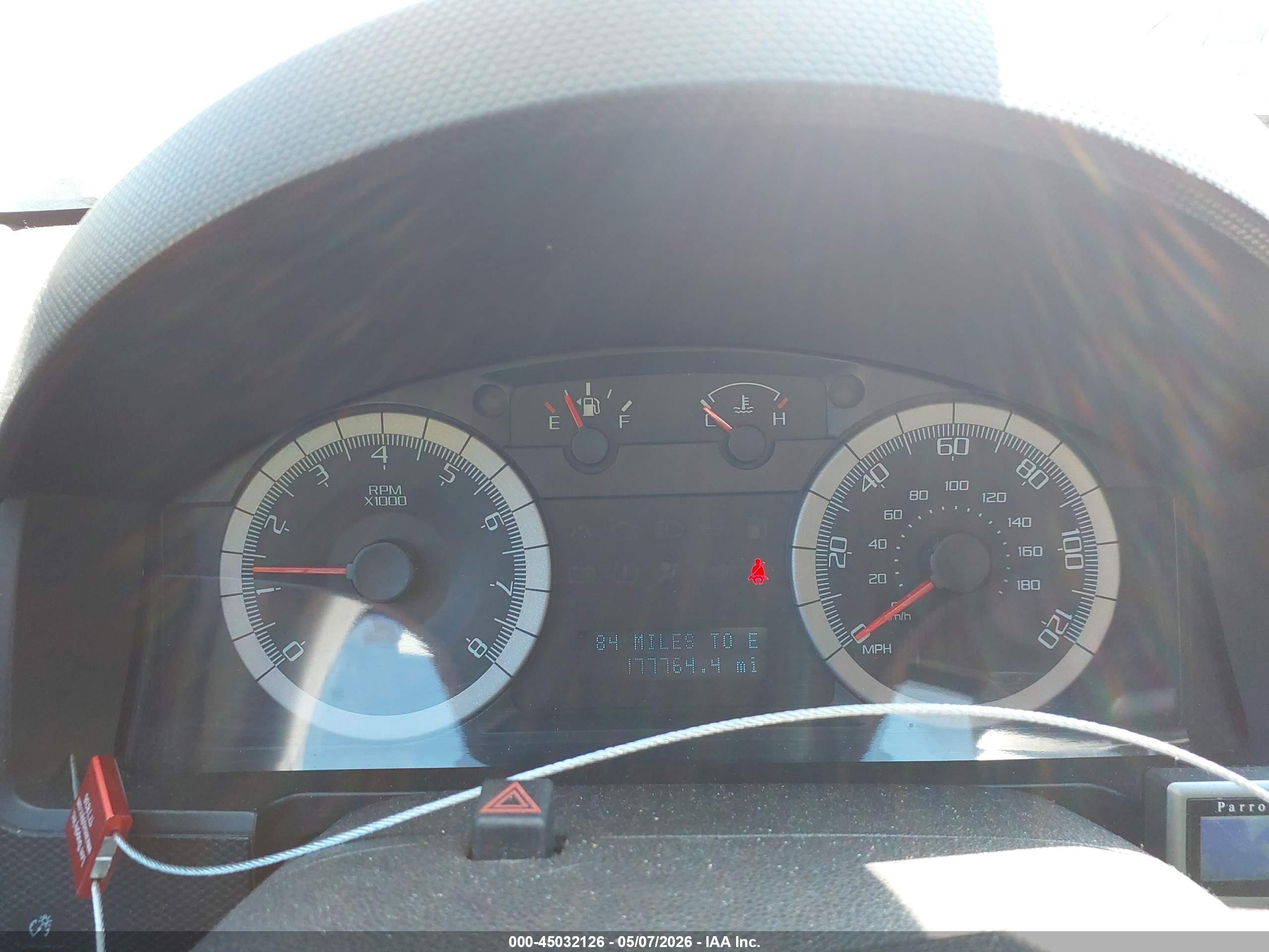 FORD ESCAPE image 7