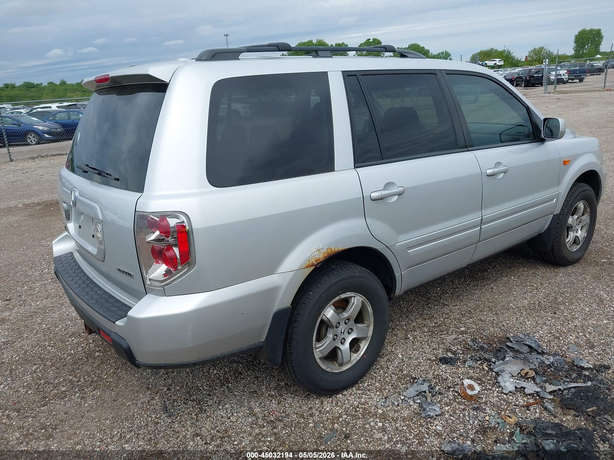 HONDA PILOT image 4