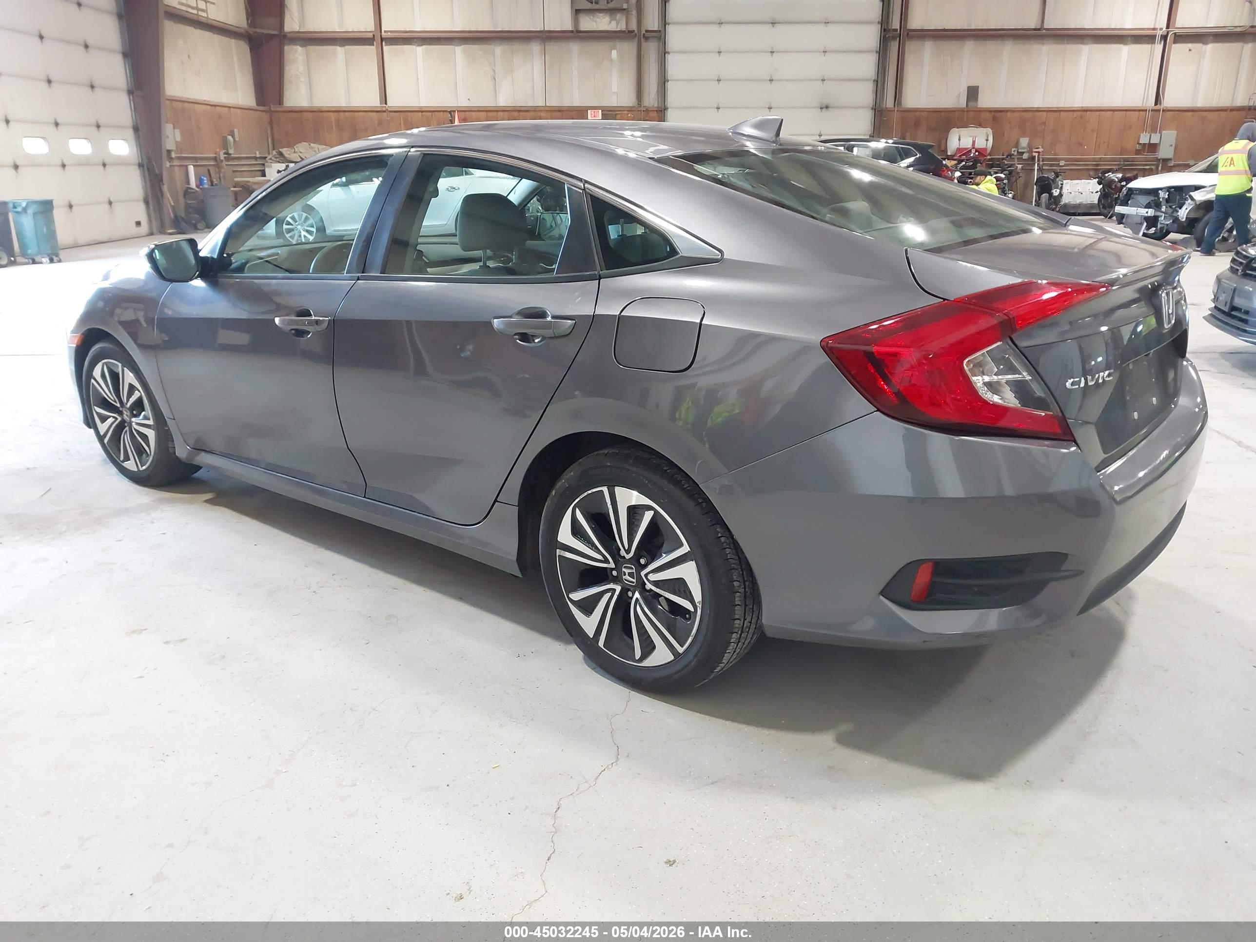 HONDA CIVIC image 3
