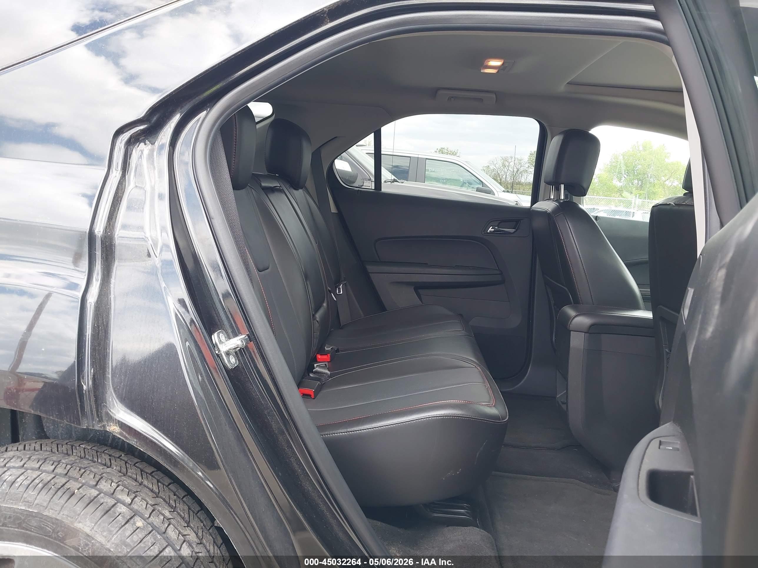 CHEVROLET EQUINOX image 8