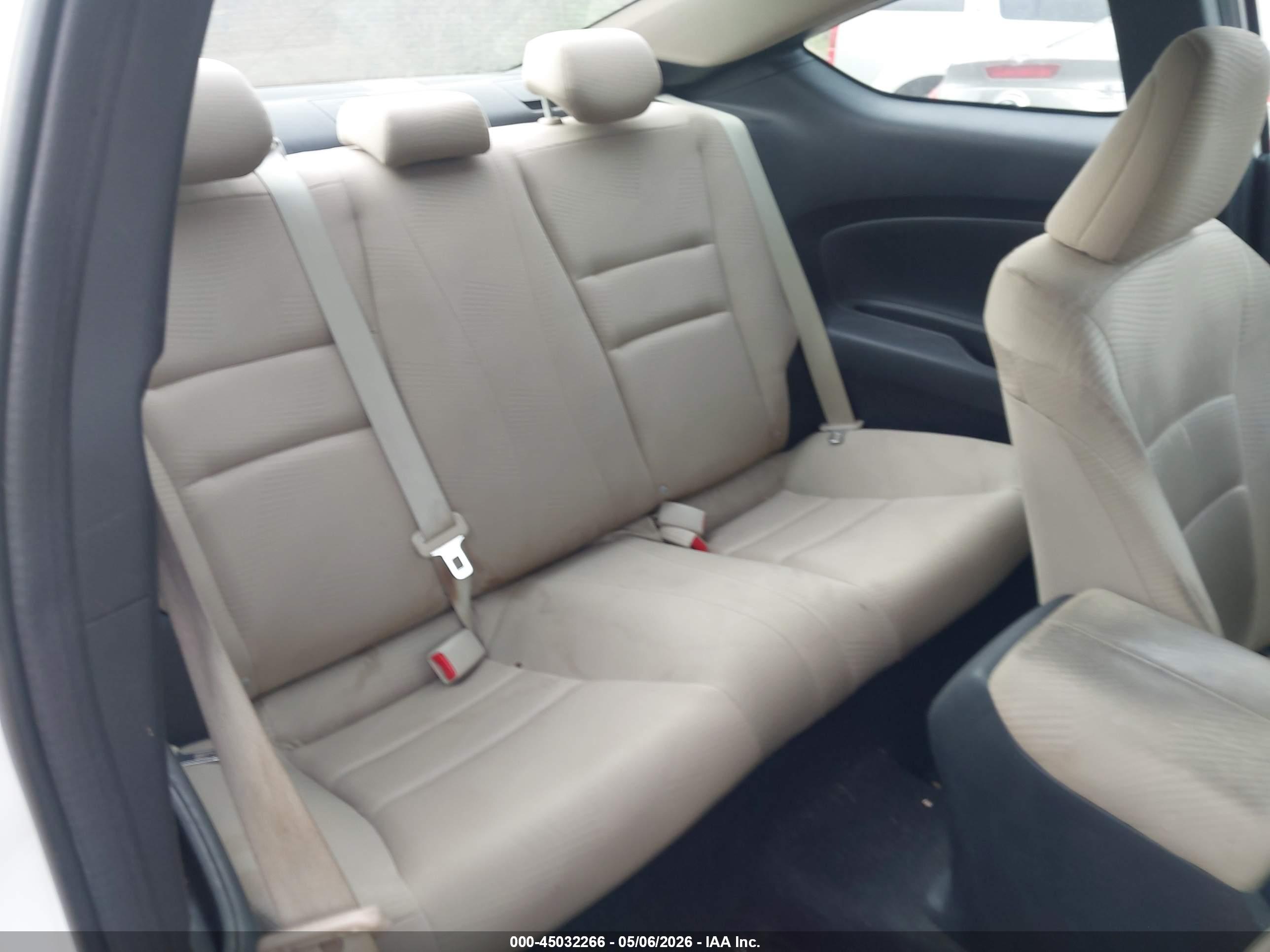 HONDA ACCORD image 8