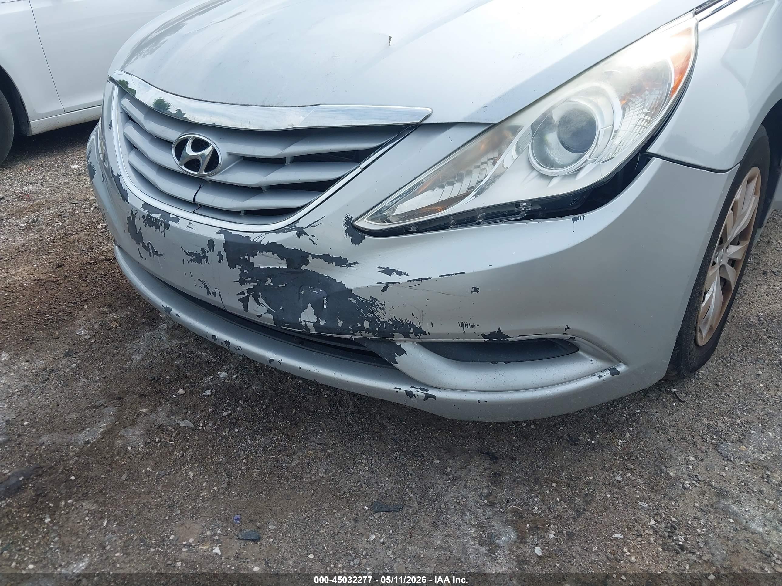 HYUNDAI SONATA image 6