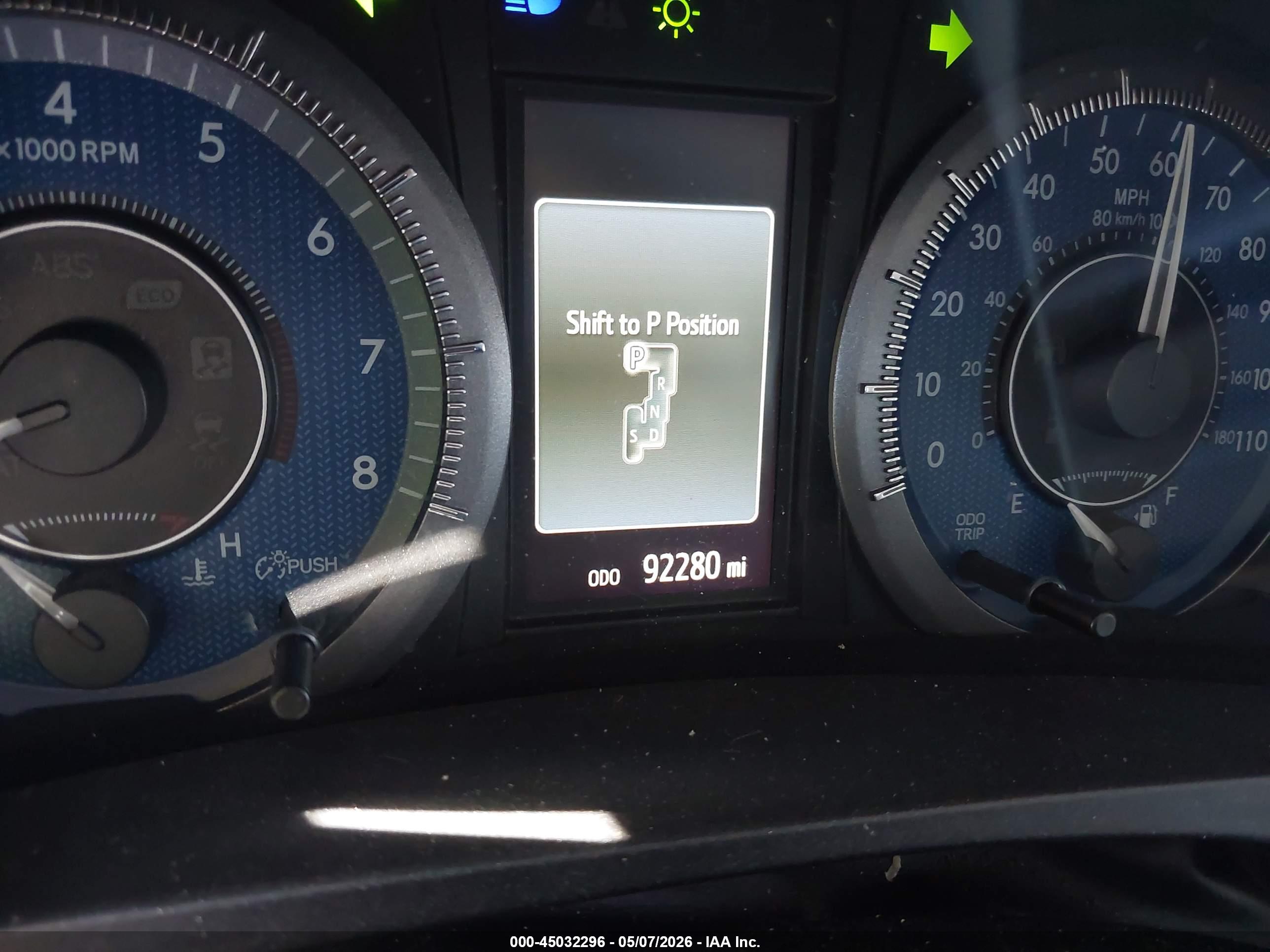 TOYOTA SIENNA image 7