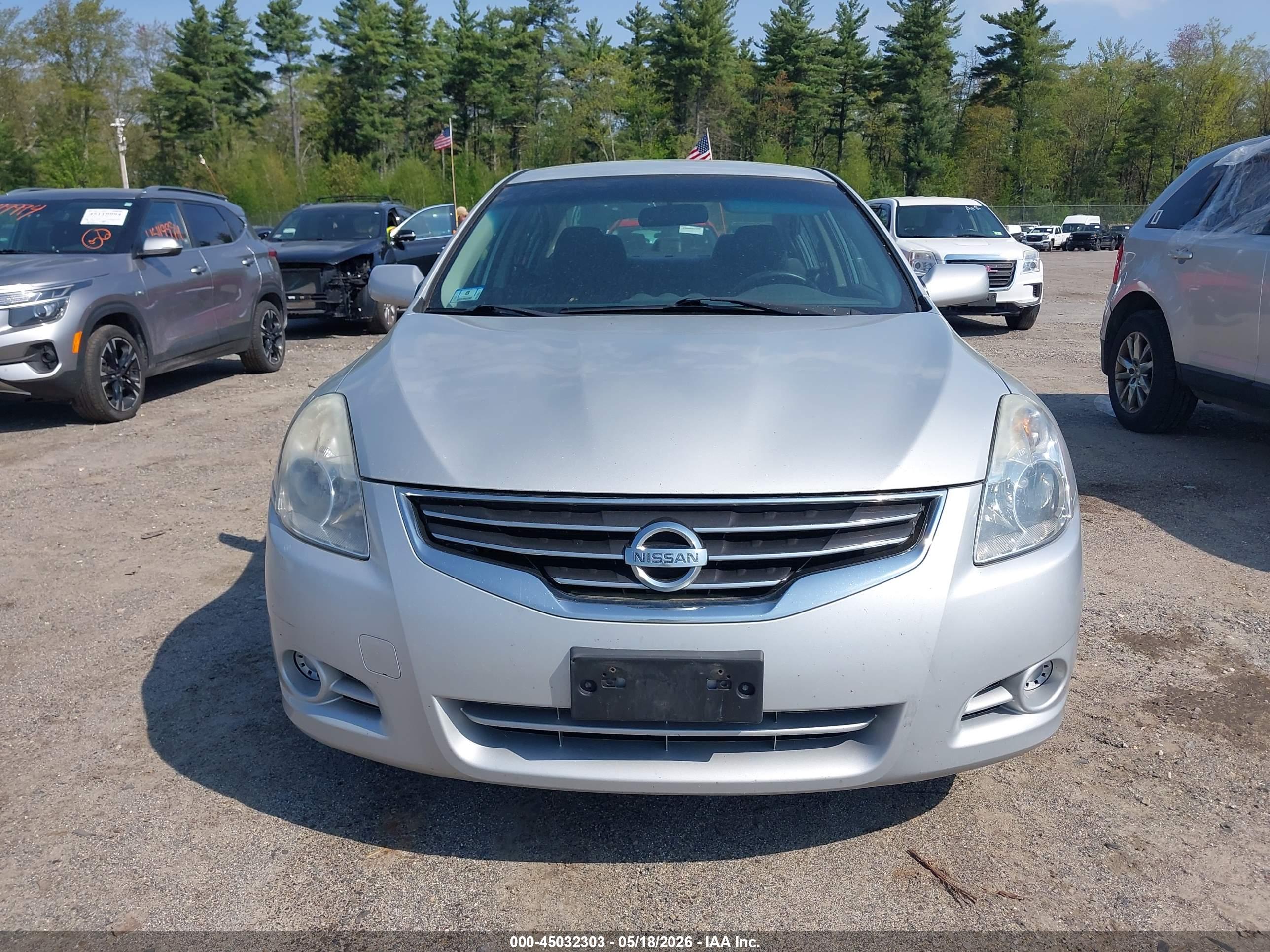 NISSAN ALTIMA image 6