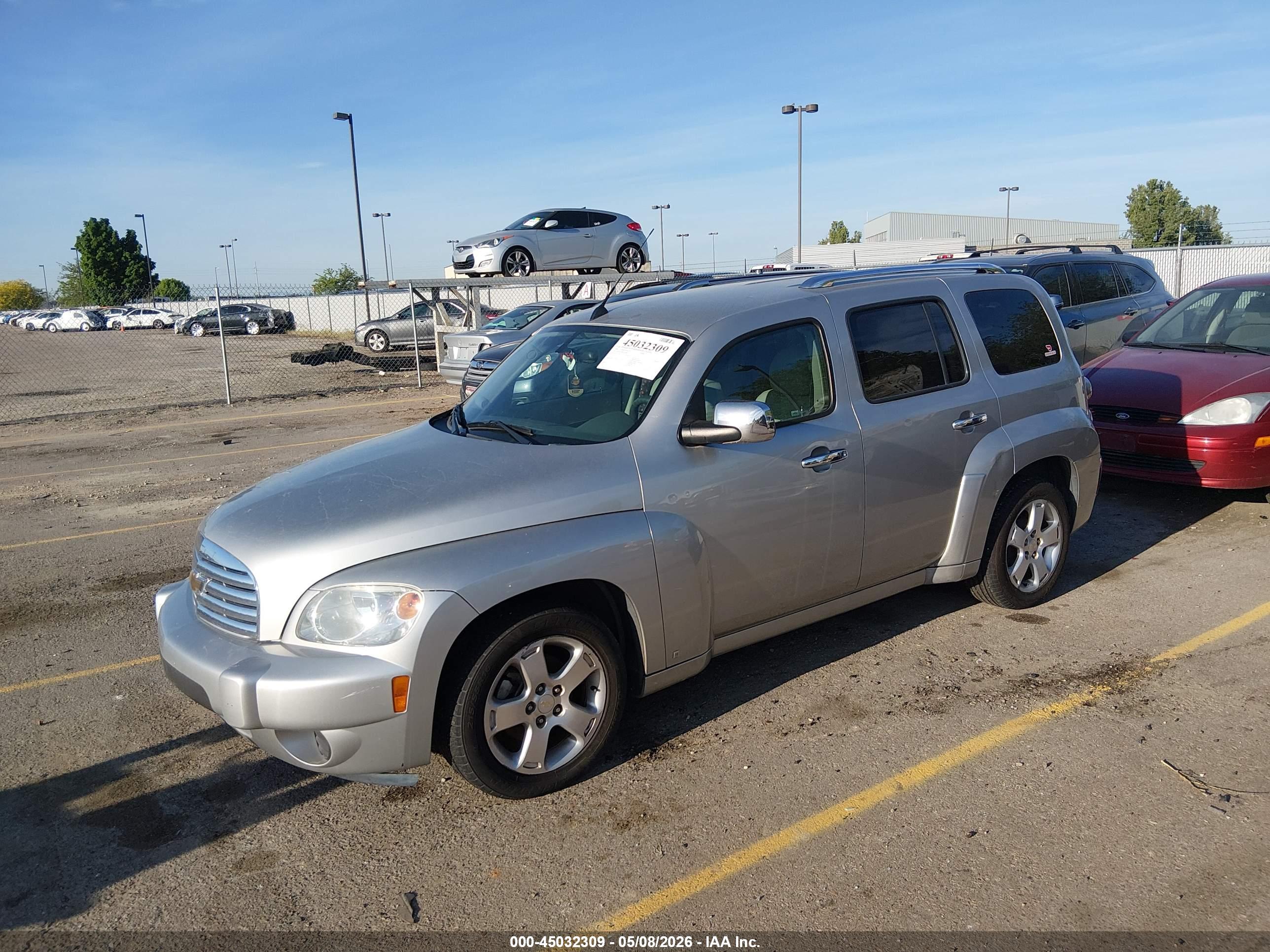 CHEVROLET HHR image 2