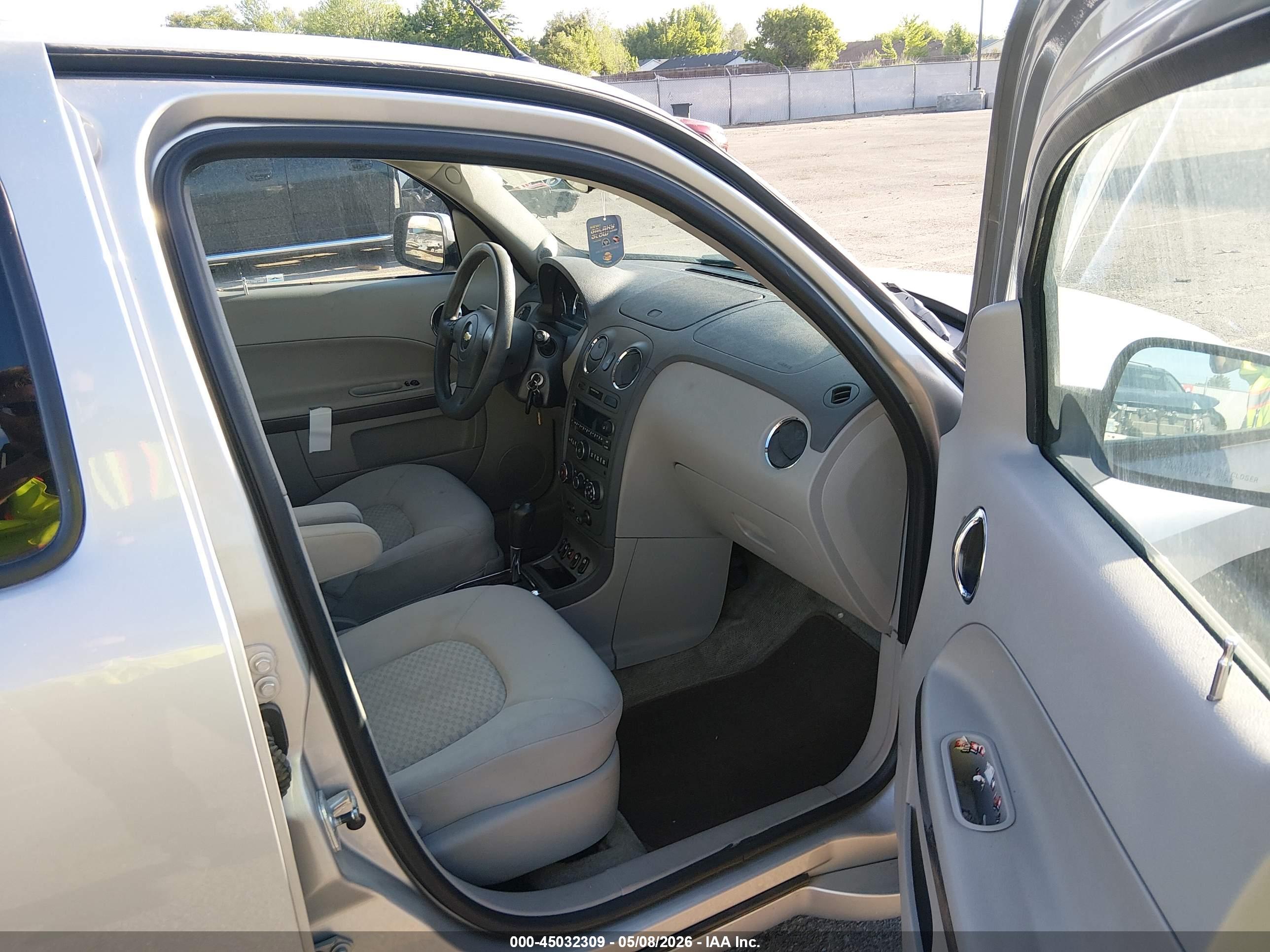 CHEVROLET HHR image 5