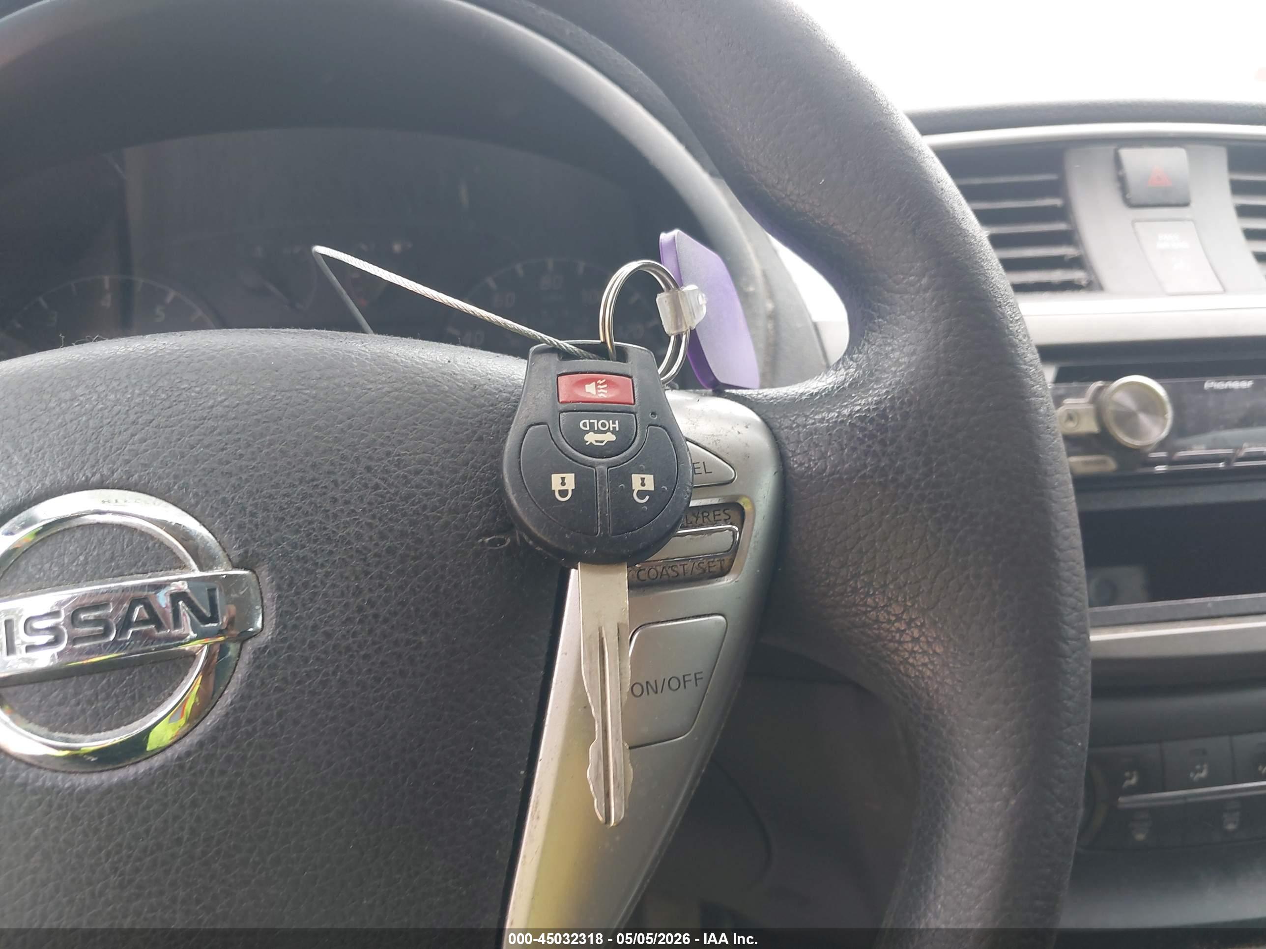 NISSAN SENTRA image 11