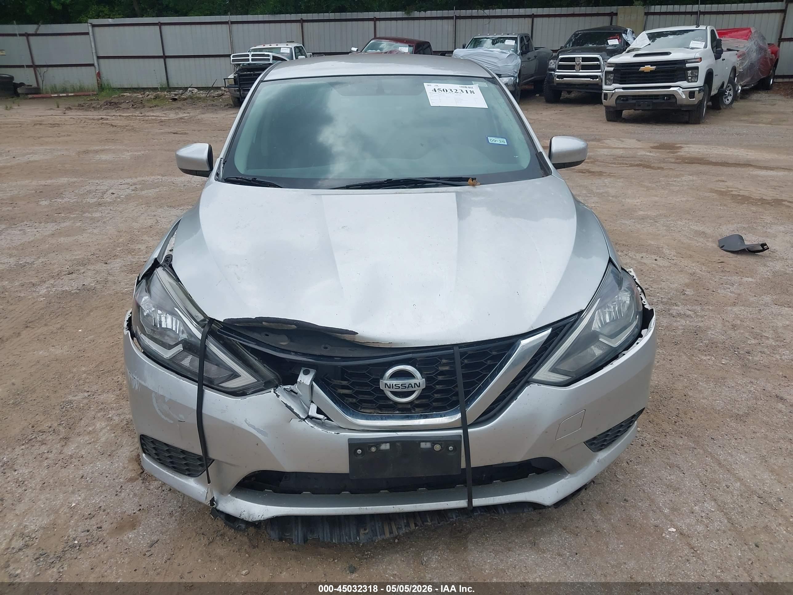 NISSAN SENTRA image 6
