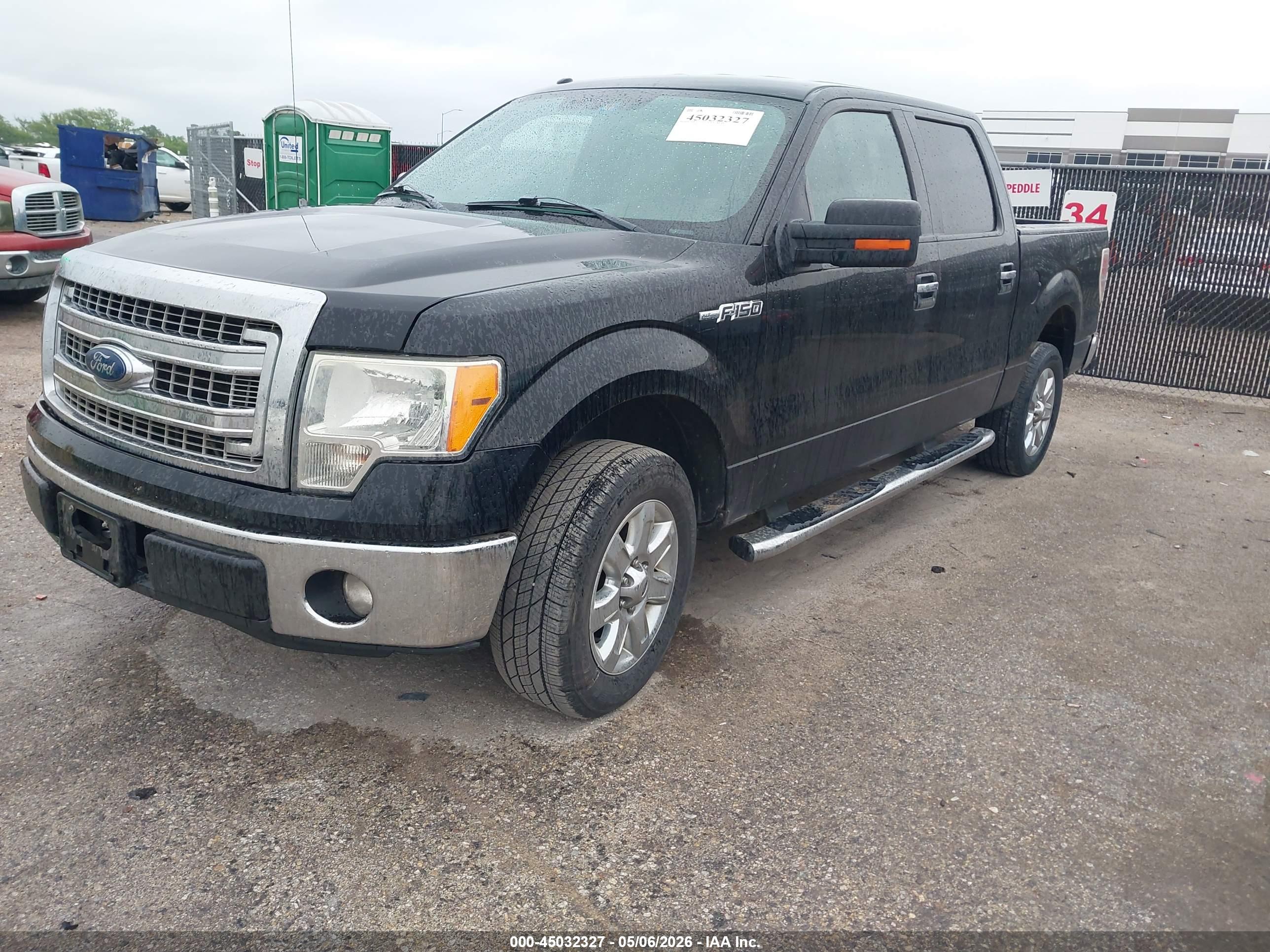 FORD F-150 image 2