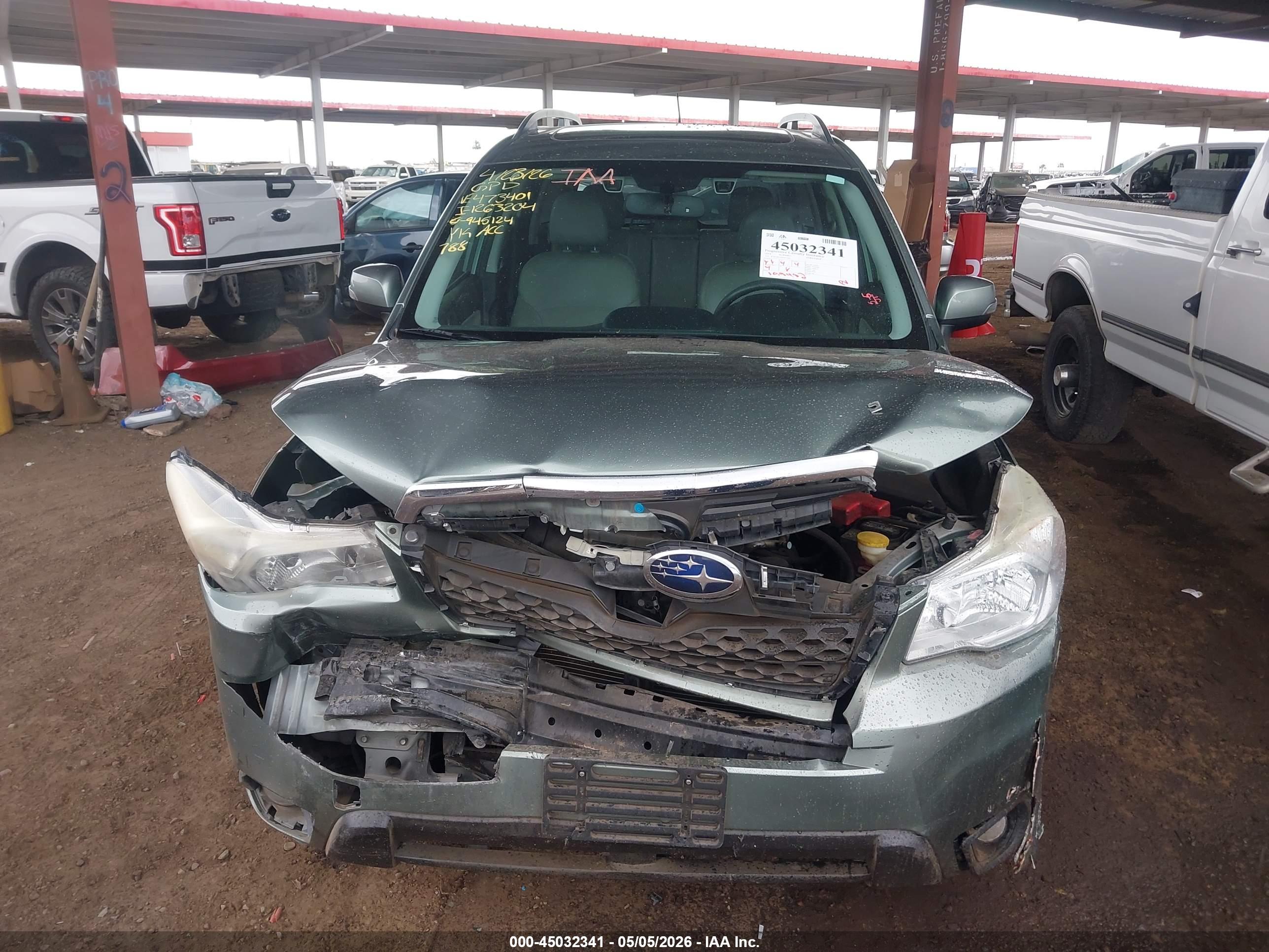 SUBARU FORESTER image 6