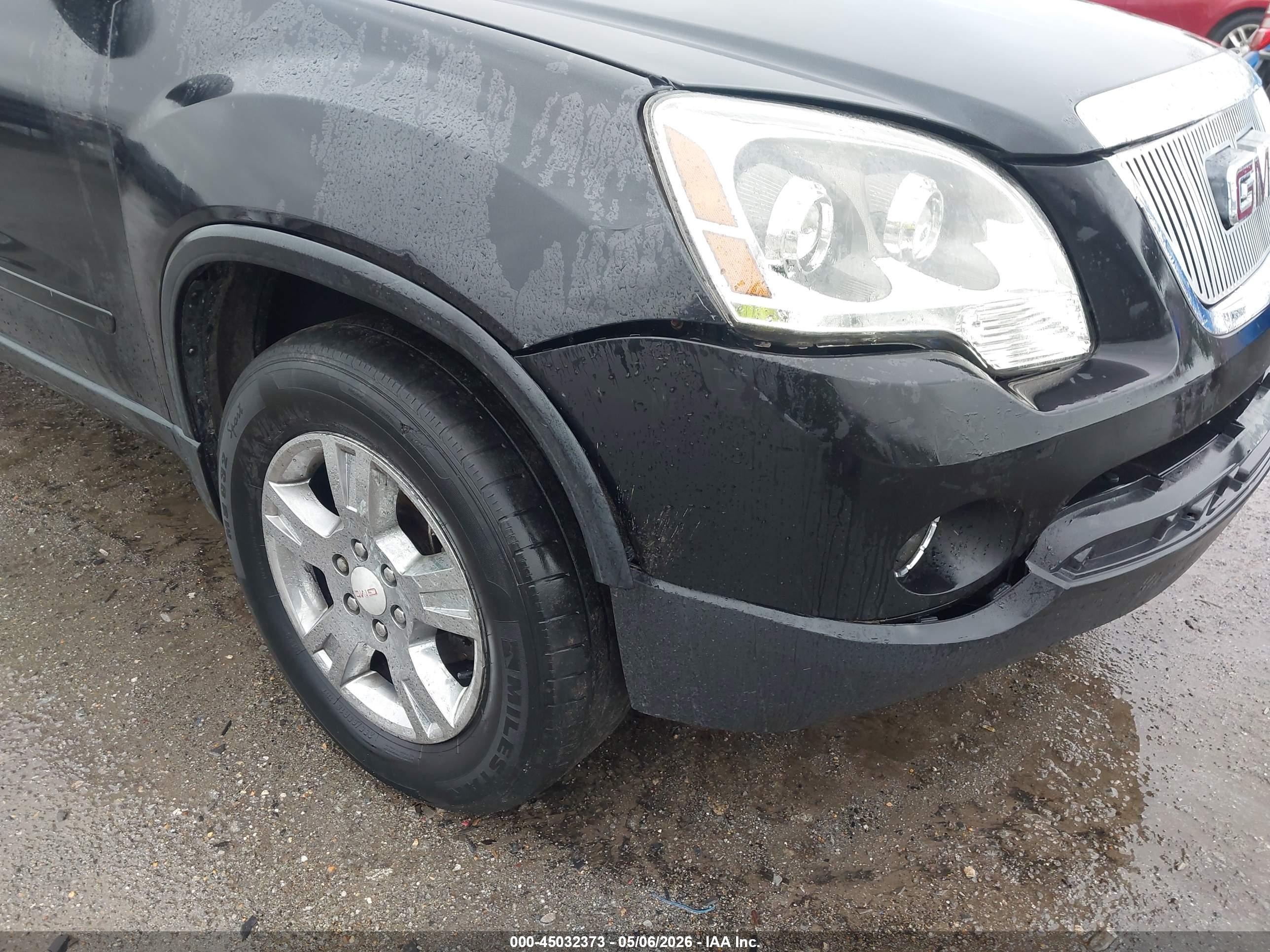 GMC ACADIA image 6