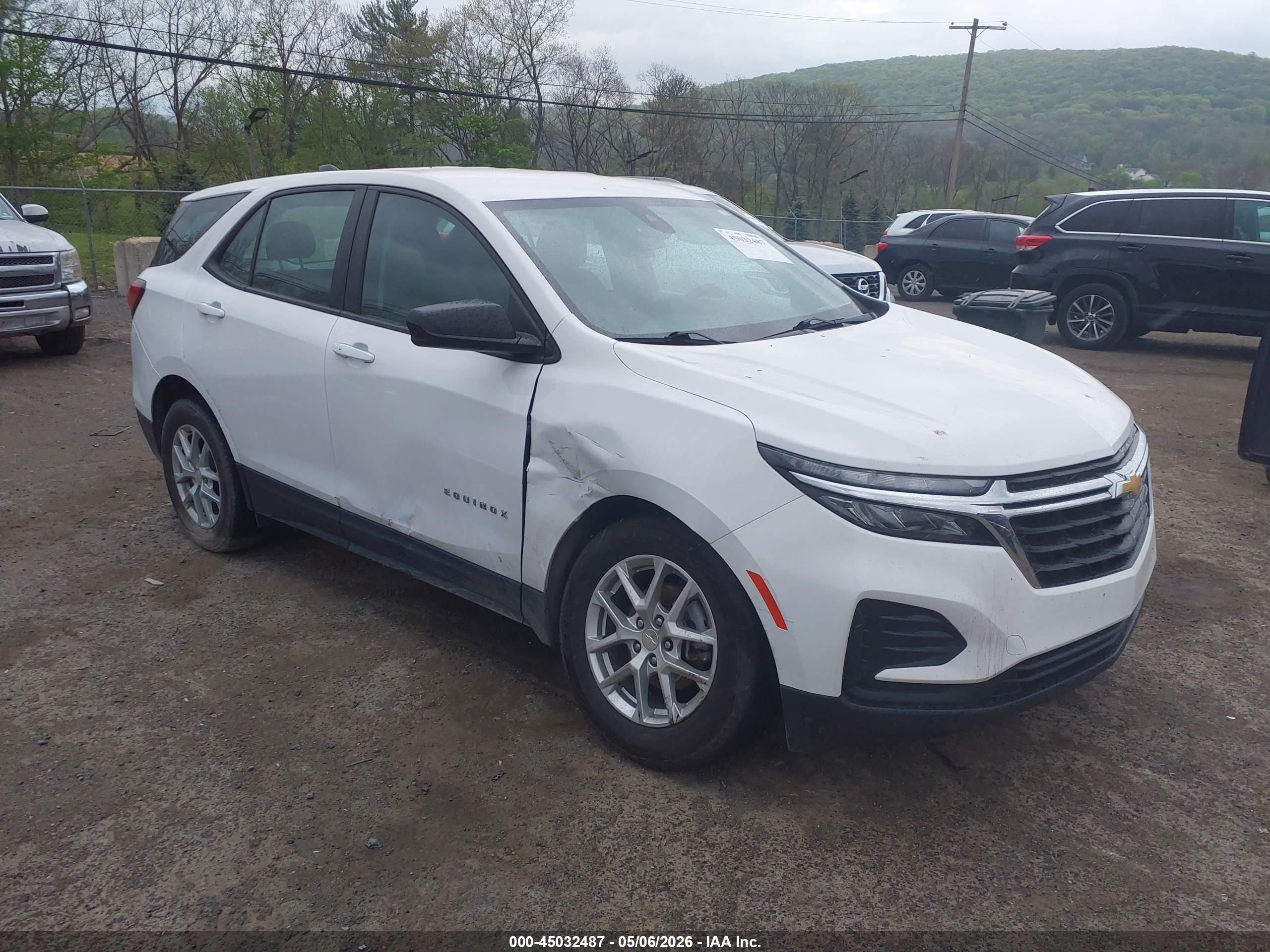 CHEVROLET EQUINOX image 6