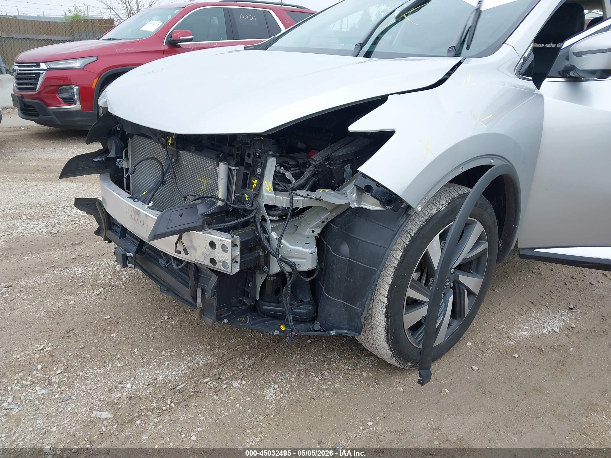 NISSAN MURANO image 6