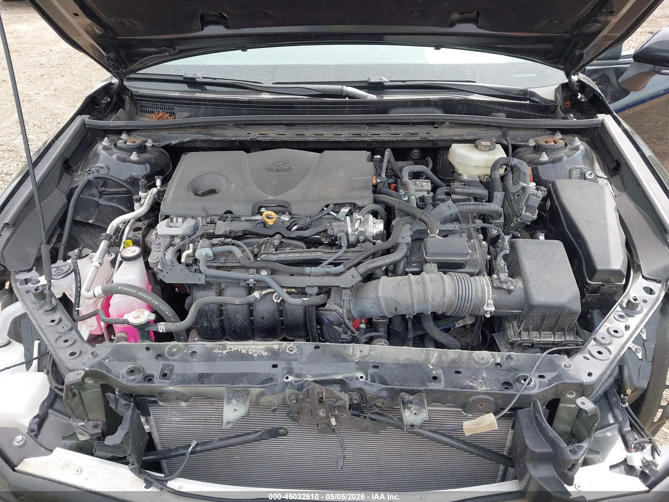TOYOTA CAMRY image 10